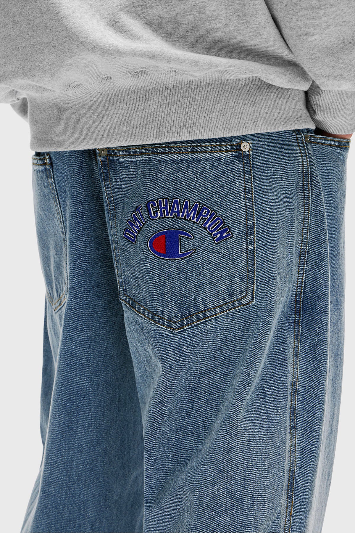 [CHAMPION x DIMITO] OG DENIM PANTS (LOOSE FIT) MID BLUE (Available date : 26.10.12)