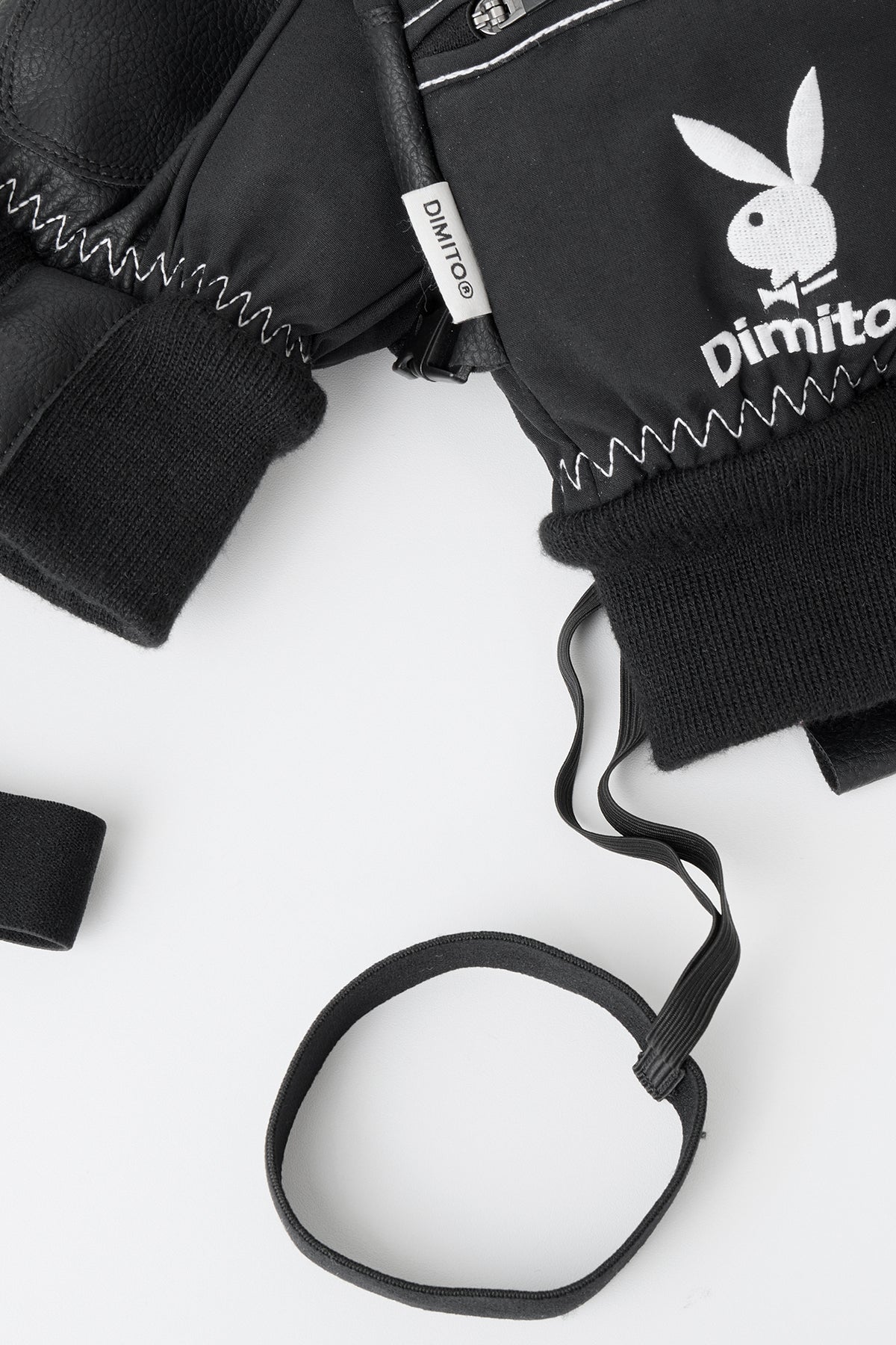 [PLAYBOY x DIMITO] STITCHED EASY ZIP MITTEN BLACK