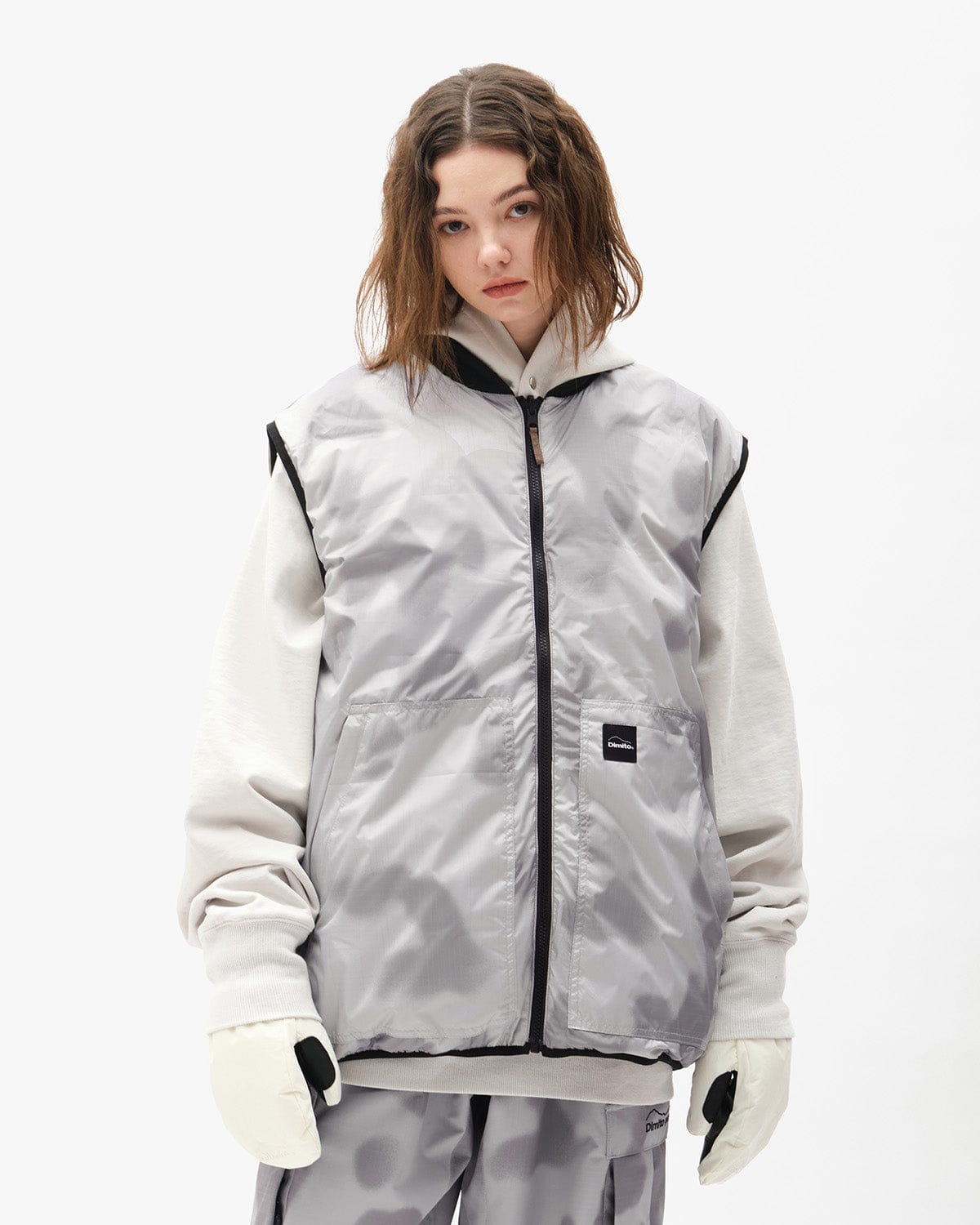 【ま】【極美品】FCRB REVERSIBLE DOWN VEST F.C.R.B. - KALDI.専用 F.C.R.B REVERSIBLE DOWN VESTの通販 by