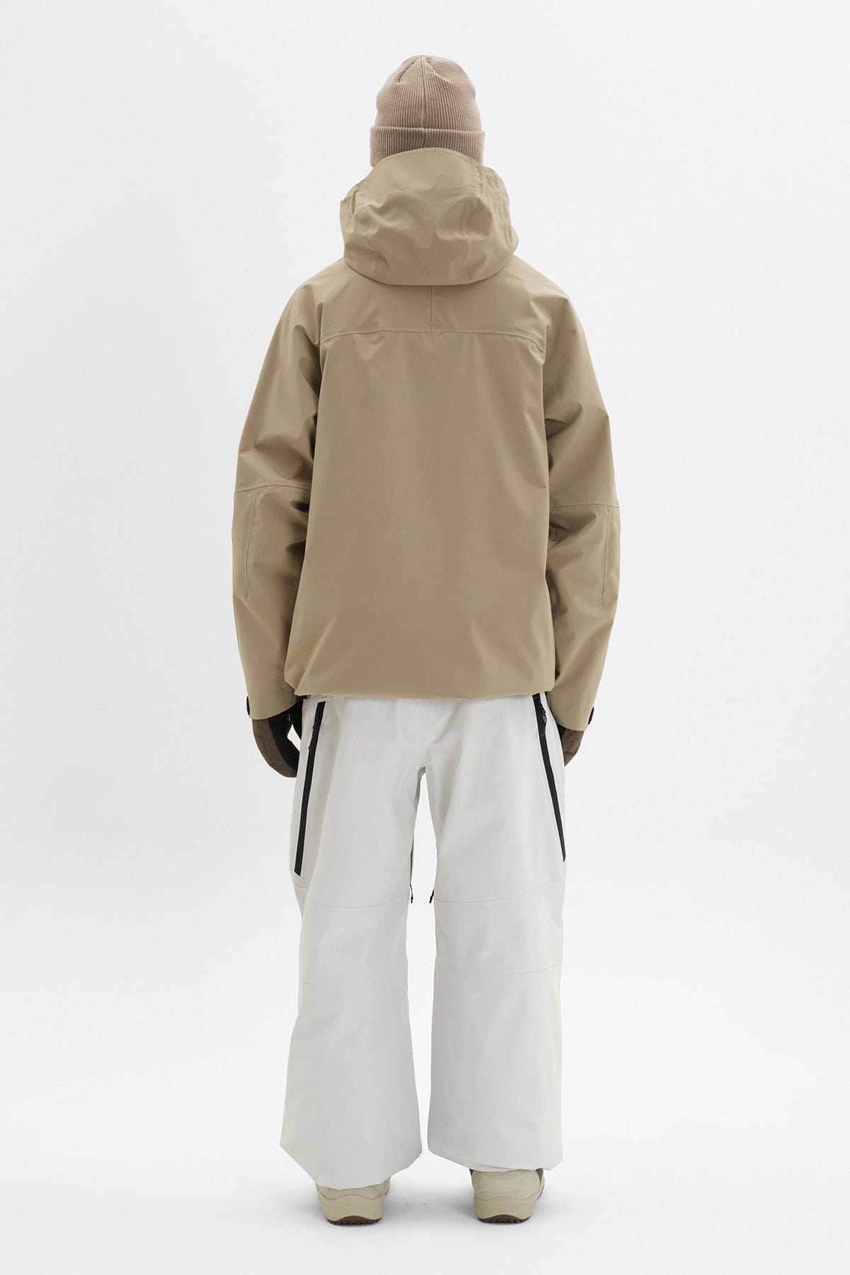 [INVITED] 24 APEX JACKET OFF SAND
