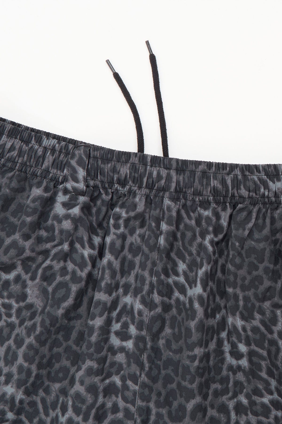 VERT 25 COMBINE SHORTS (STANDARD FIT) LEO BLACK (Delivery after 25.06.18)