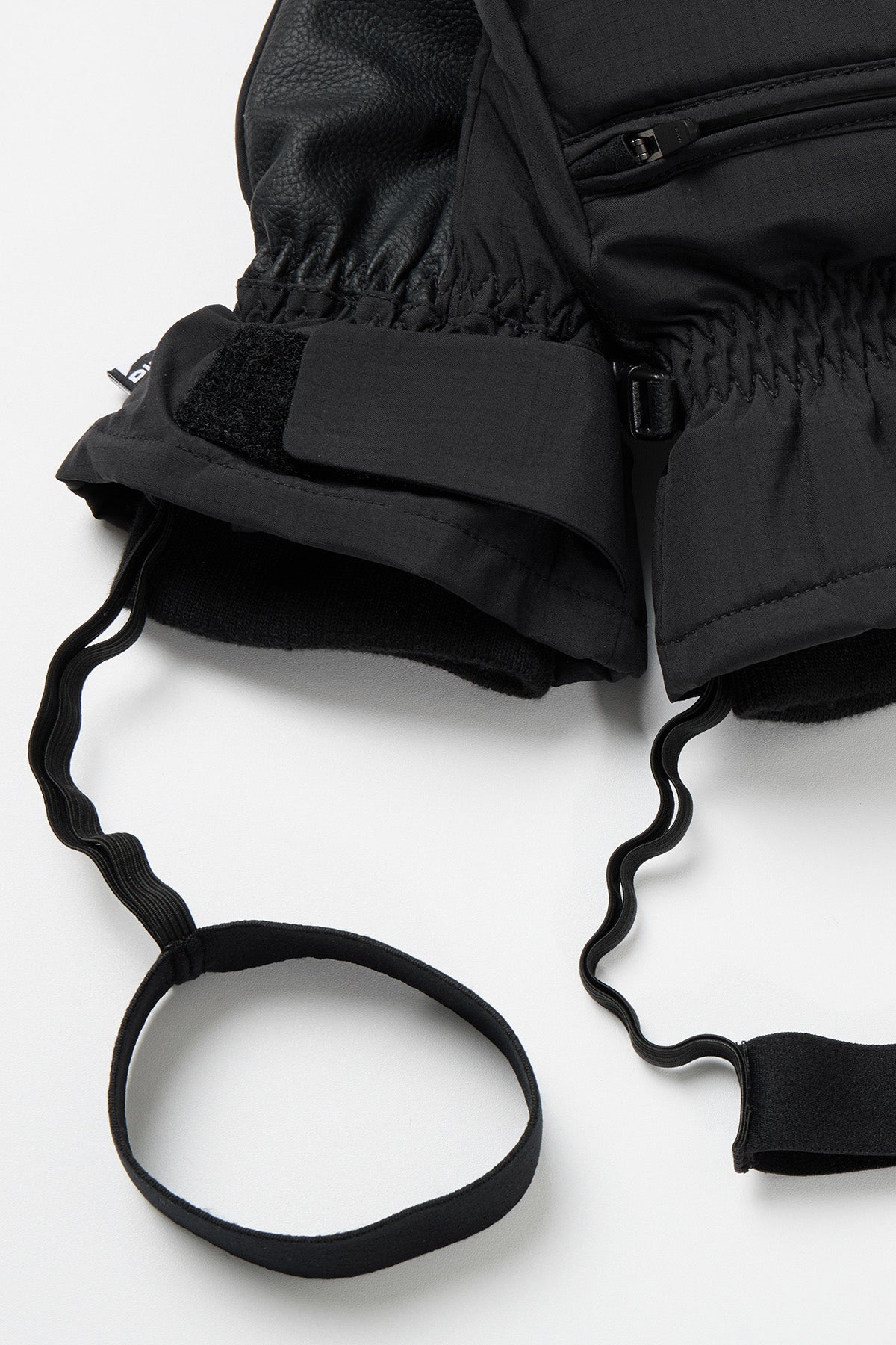 VERT 25 EASY OPEN MITTEN BLACK