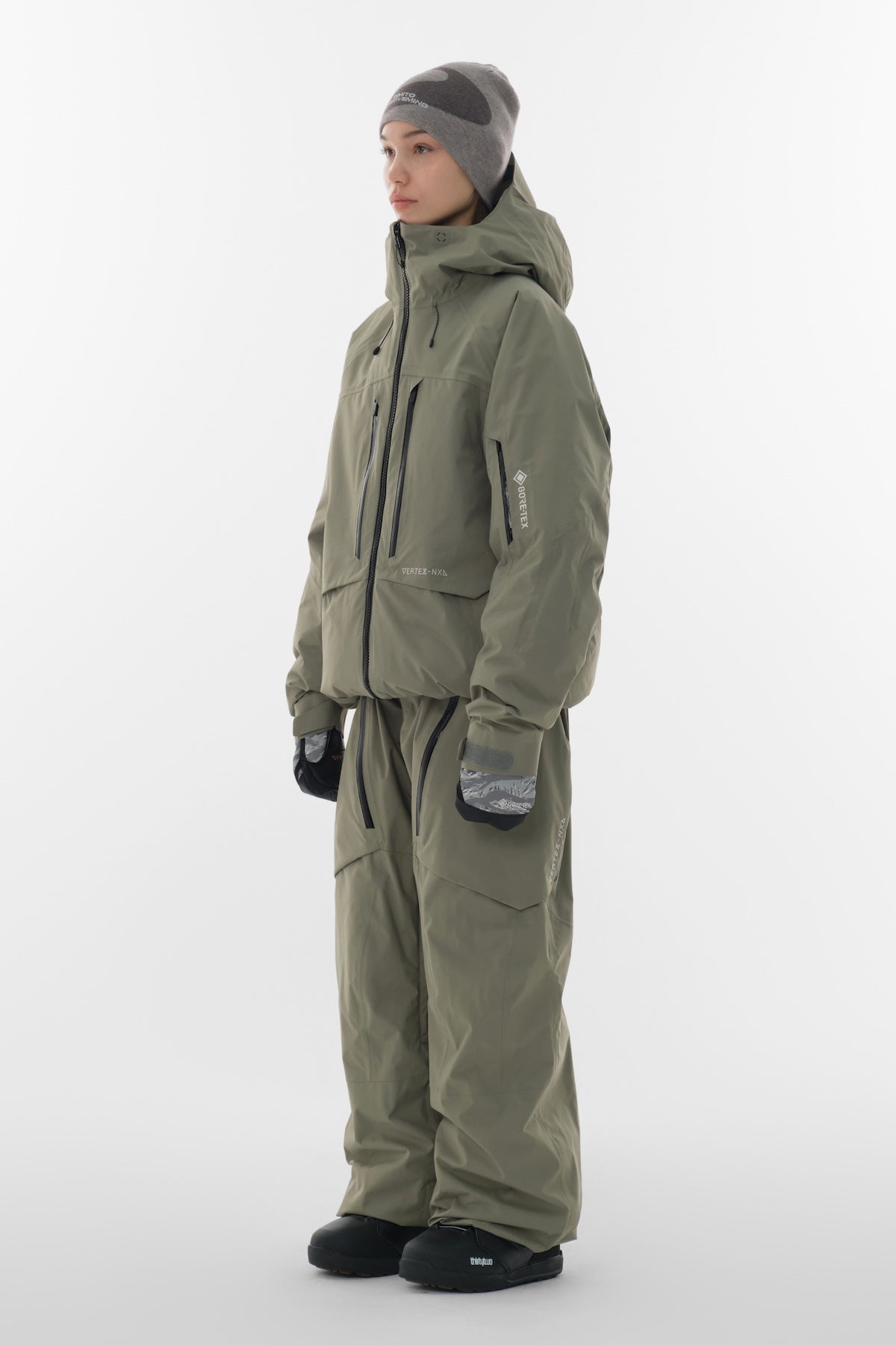 [INVITED] 25 GORE-TEX 2L DOWN JACKET SLATE SAGE