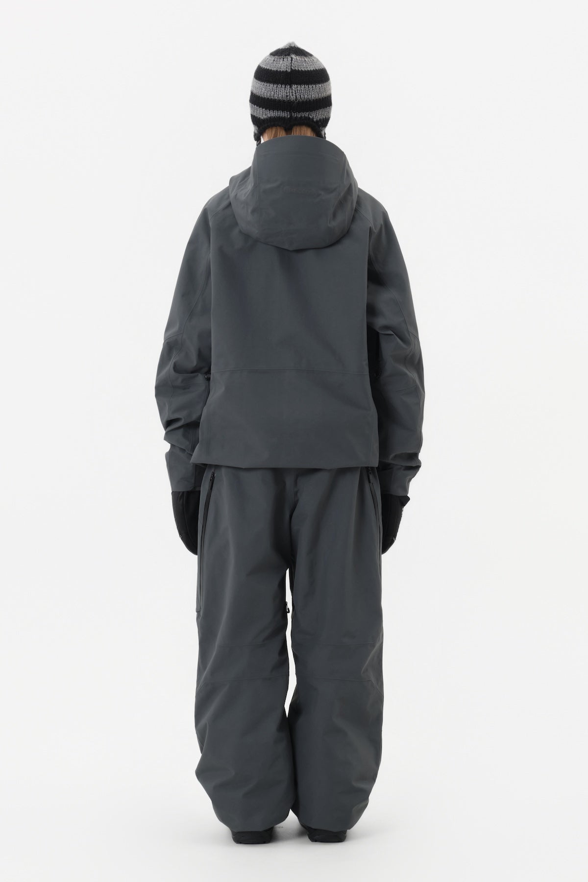 [INVITED] 25 GORE-TEX 2L JACKET DARK SHADOW