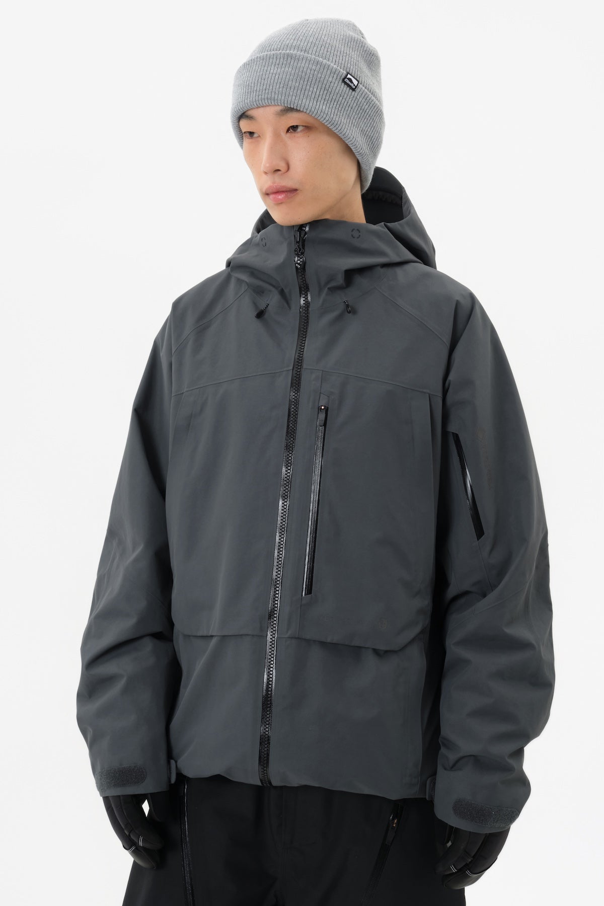 [INVITED] 25 GORE-TEX 2L JACKET DARK SHADOW