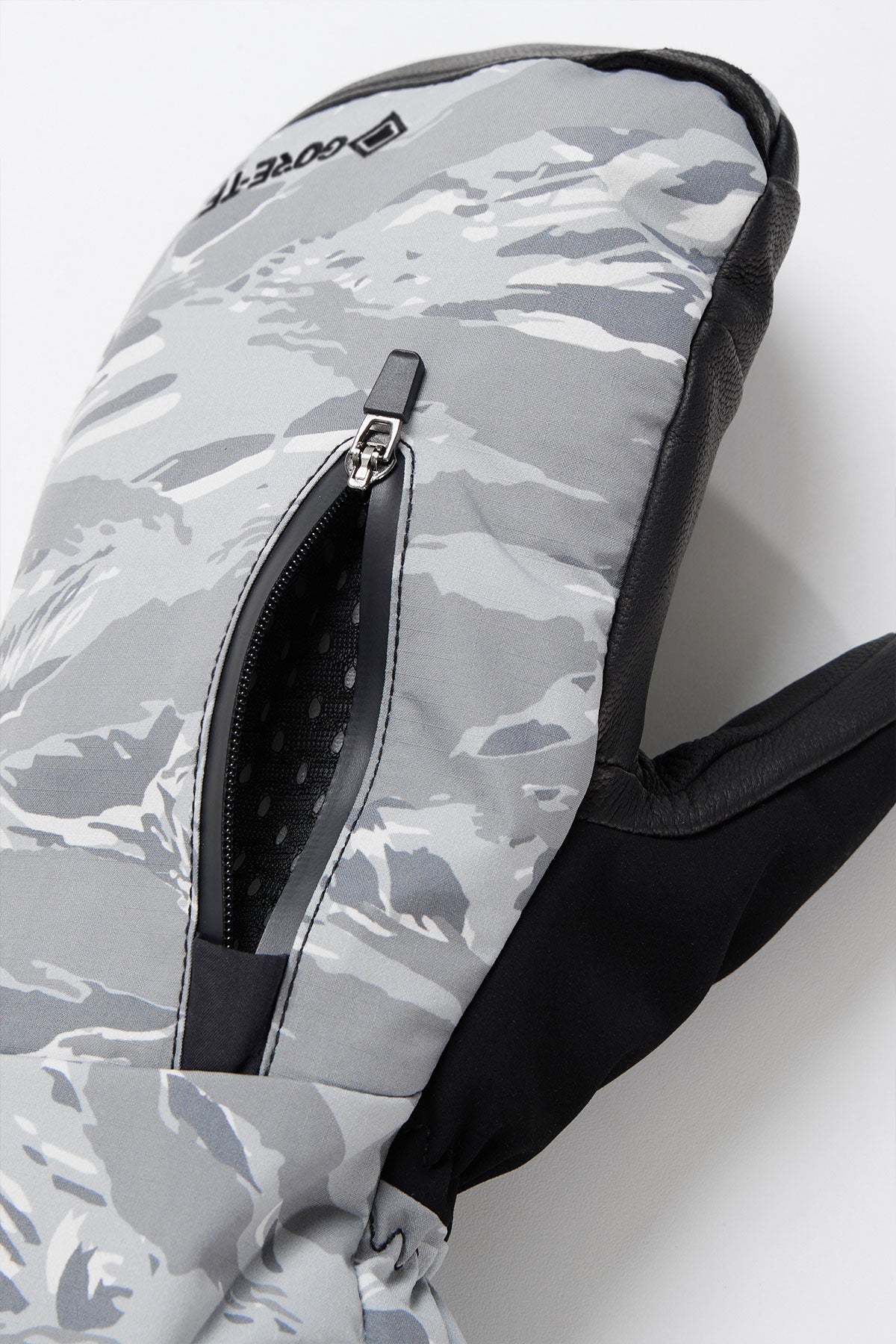 [INVITED] 25 GORE-TEX ZIP VENT MITTEN TIGER GREY CAMO