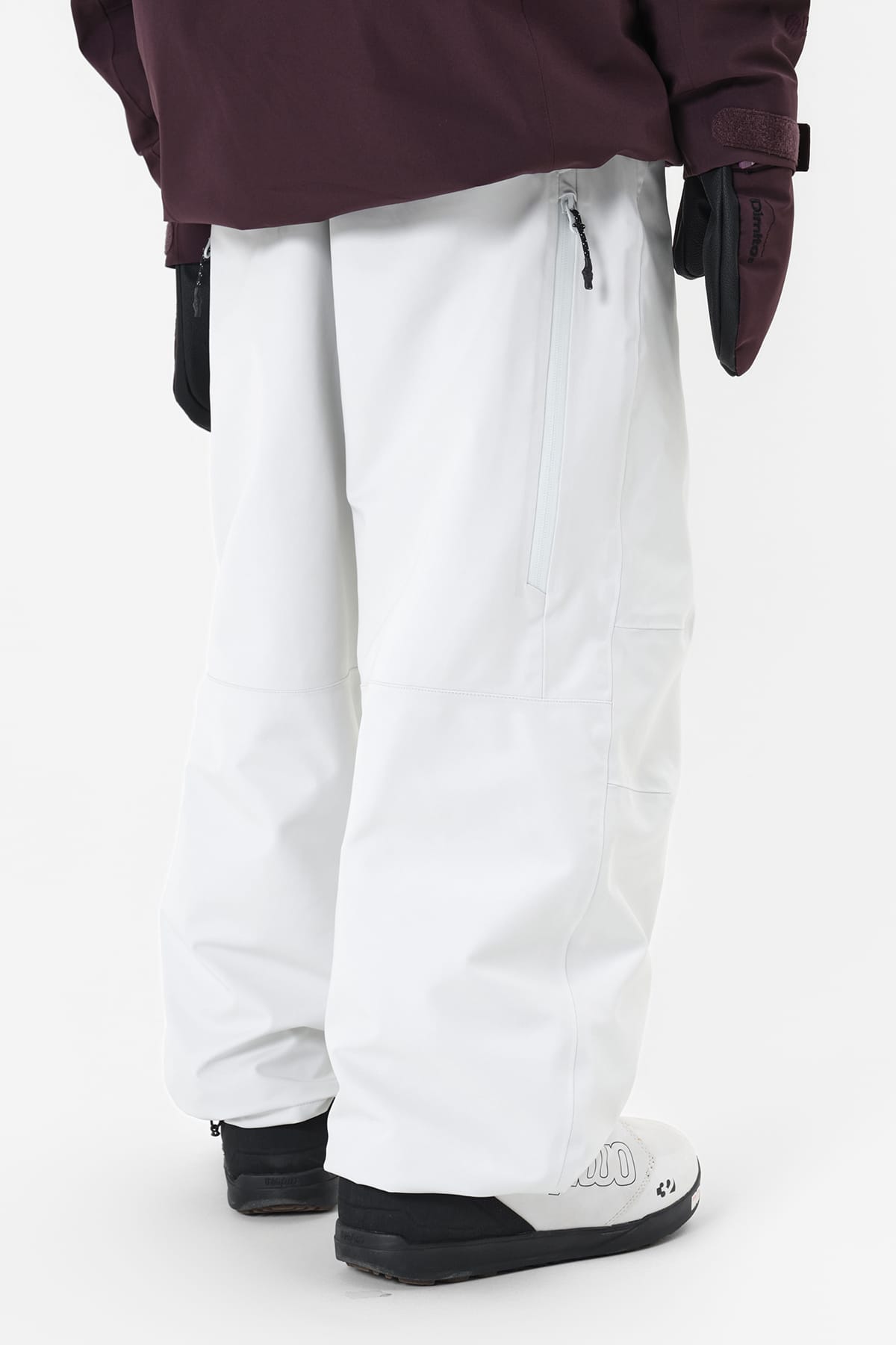 [INVITED] 25 NEO 2L PANTS (WIDE FIT LV.1) COOL WHITE