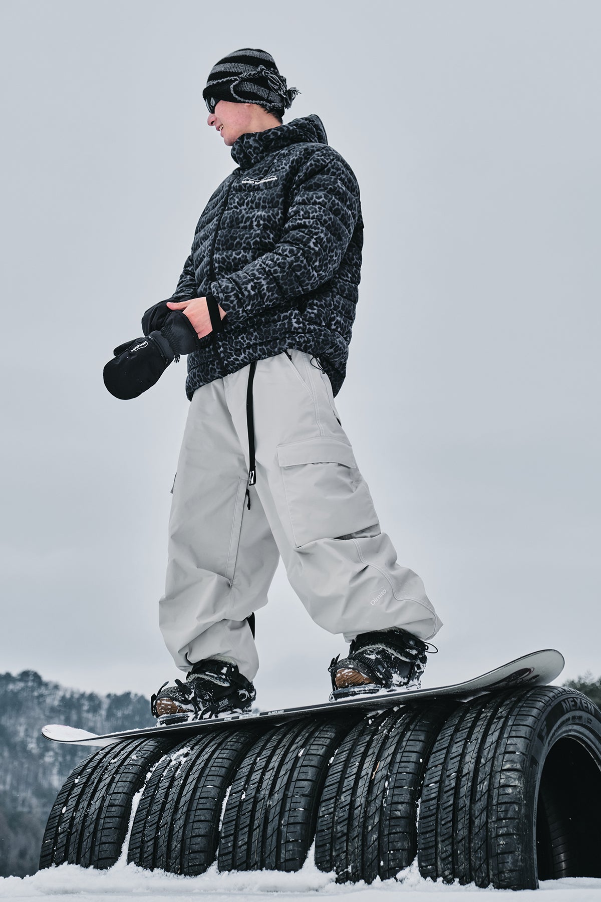 VERT 25 OPTIMUM DOWN JACKET LEO BLACK