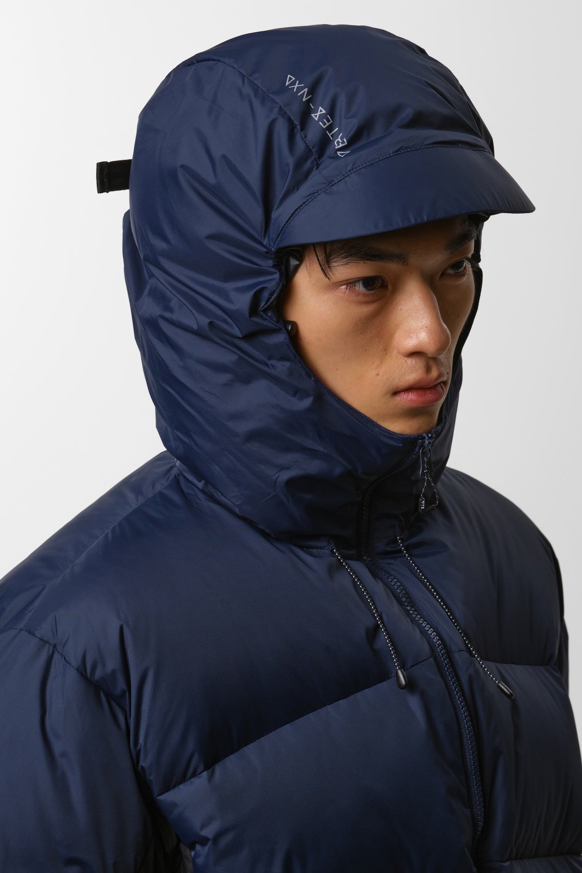 [INVITED] 25 VTX AIRFLY DOWN JACKET NAVY