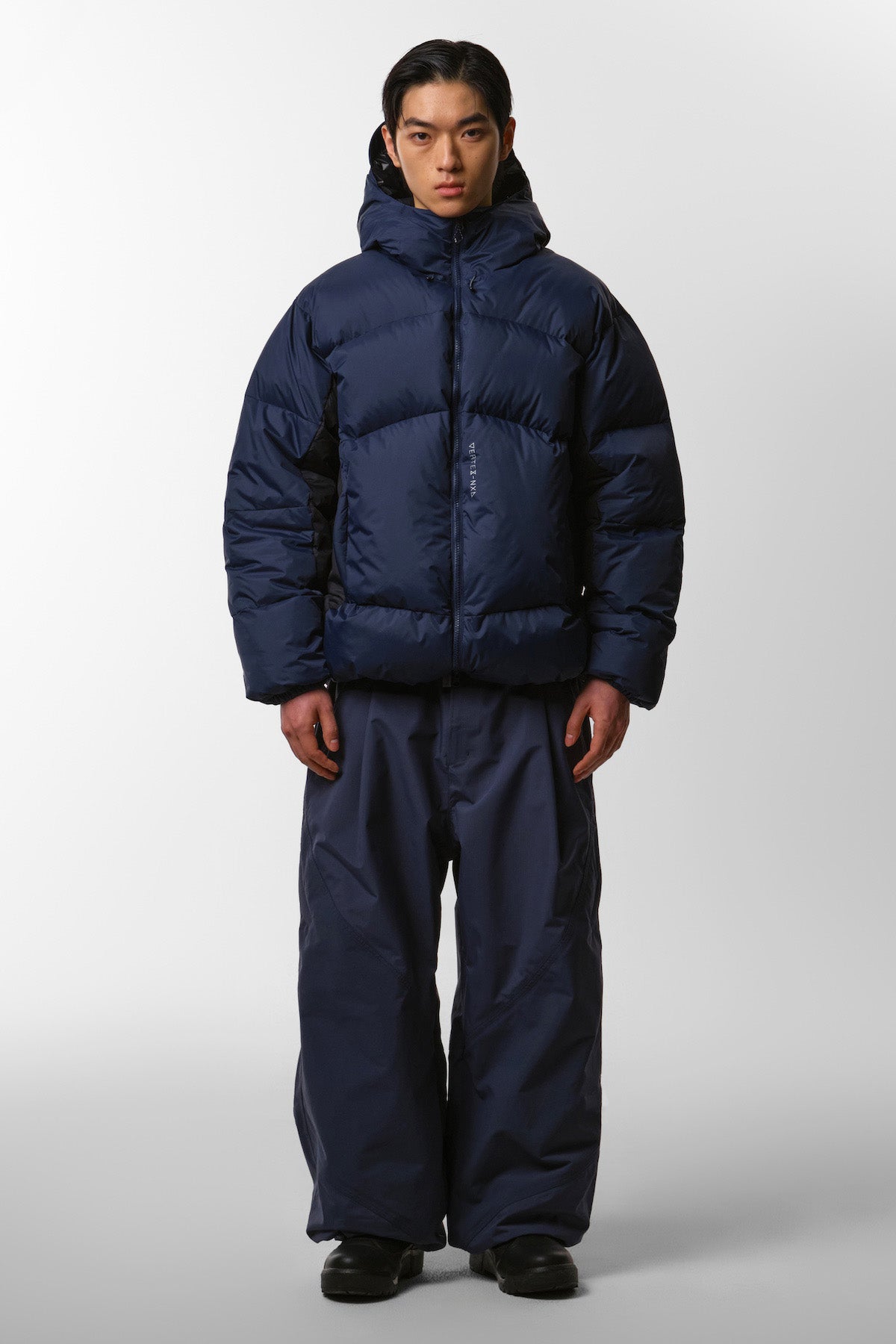 [INVITED] 25 VTX AIRFLY DOWN JACKET NAVY