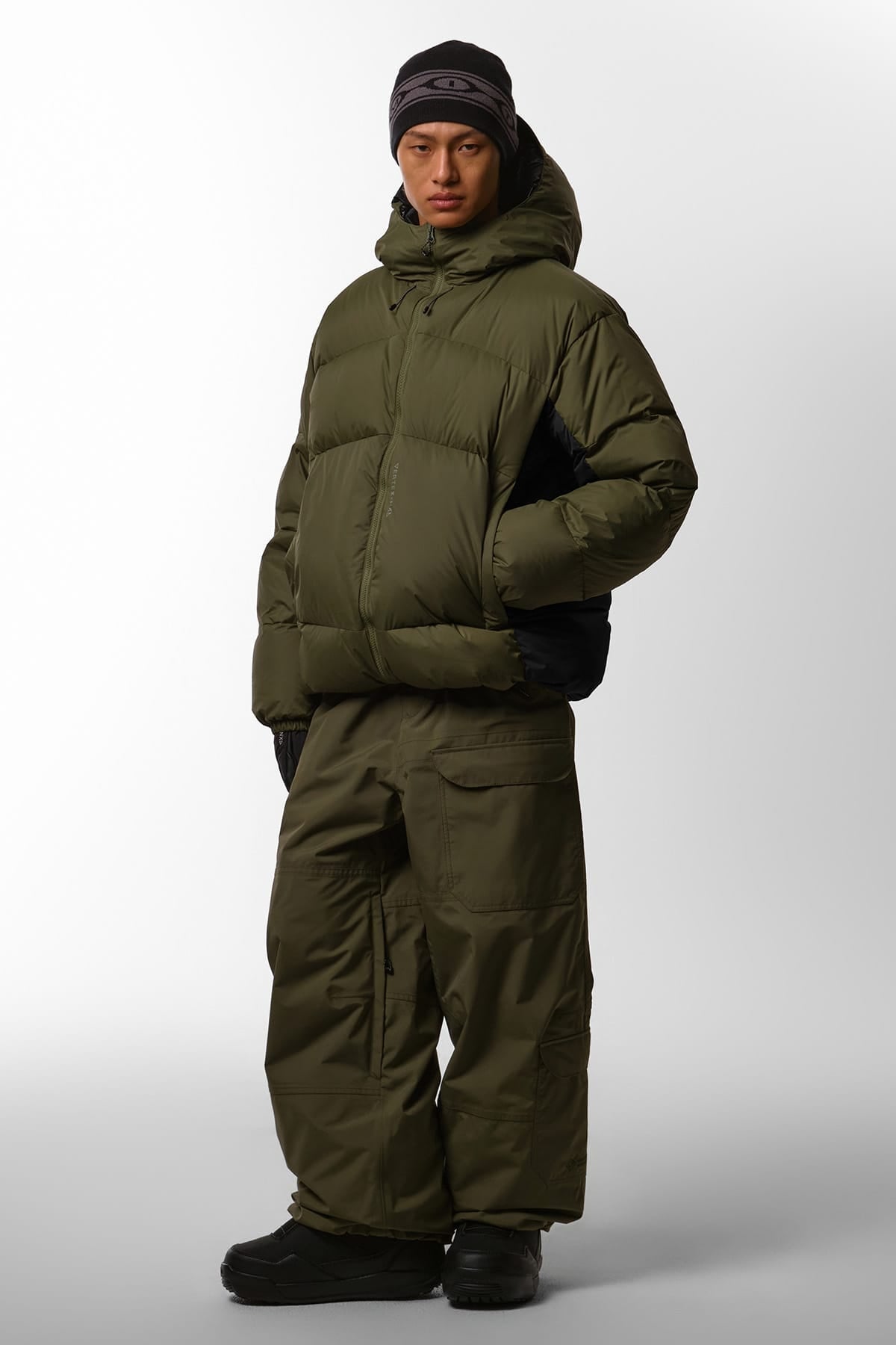 [INVITED] 25 VTX AIRFLY DOWN JACKET OLIVE