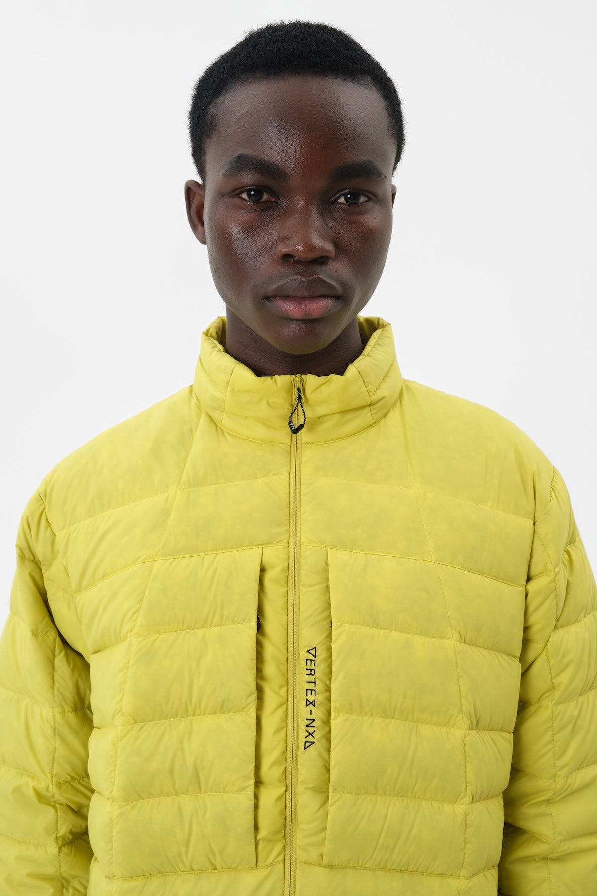 [INVITED] 25 VTX COZY DOWN JACKET LEMON YELLOW