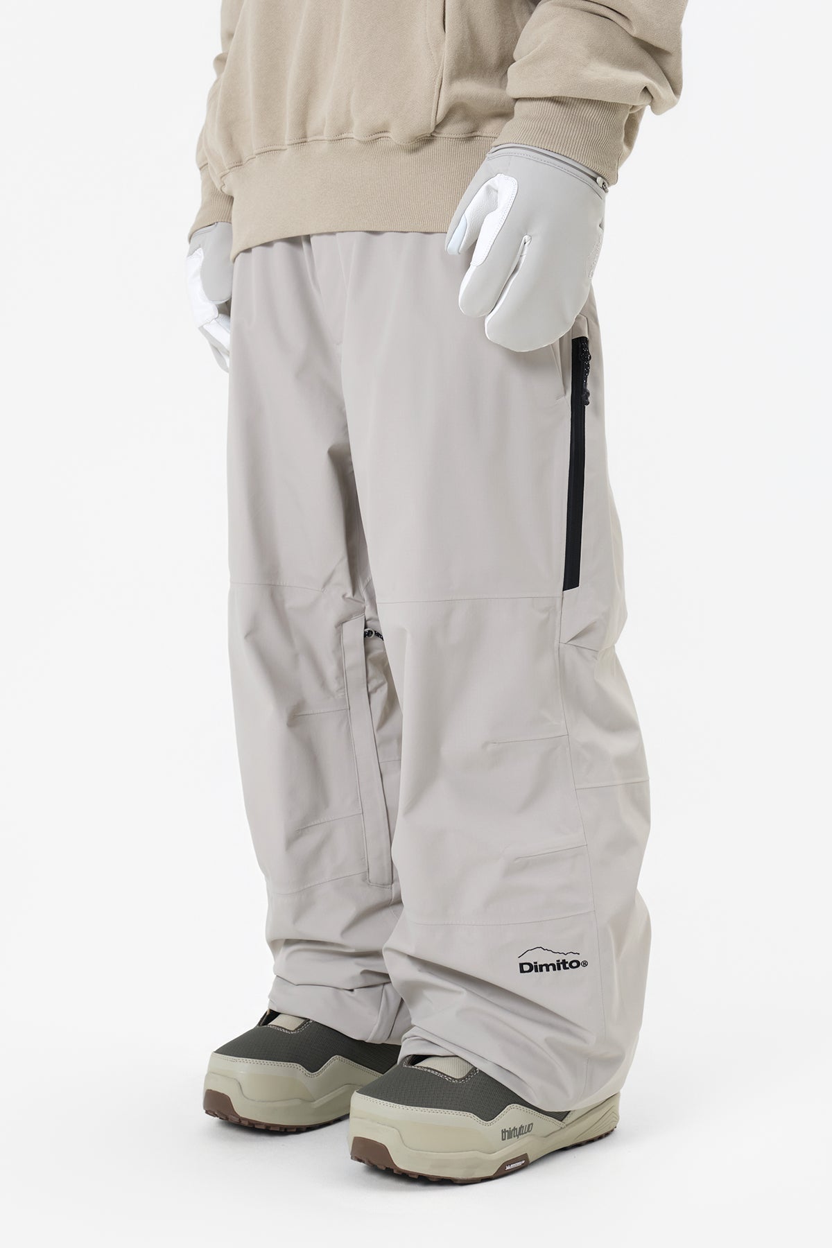 [INVITED] BARRIER PANTS (RELAXED FIT) OATMEAL