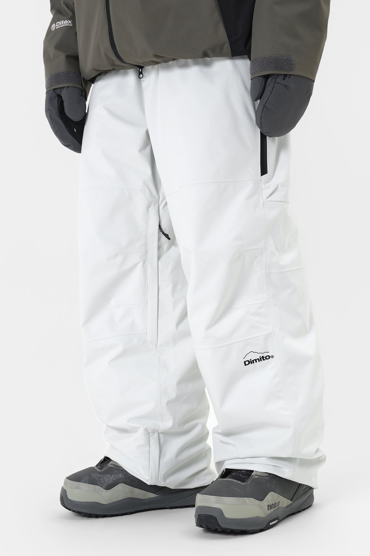 VERT BARRIER PANTS (RELAXED FIT) WHITE