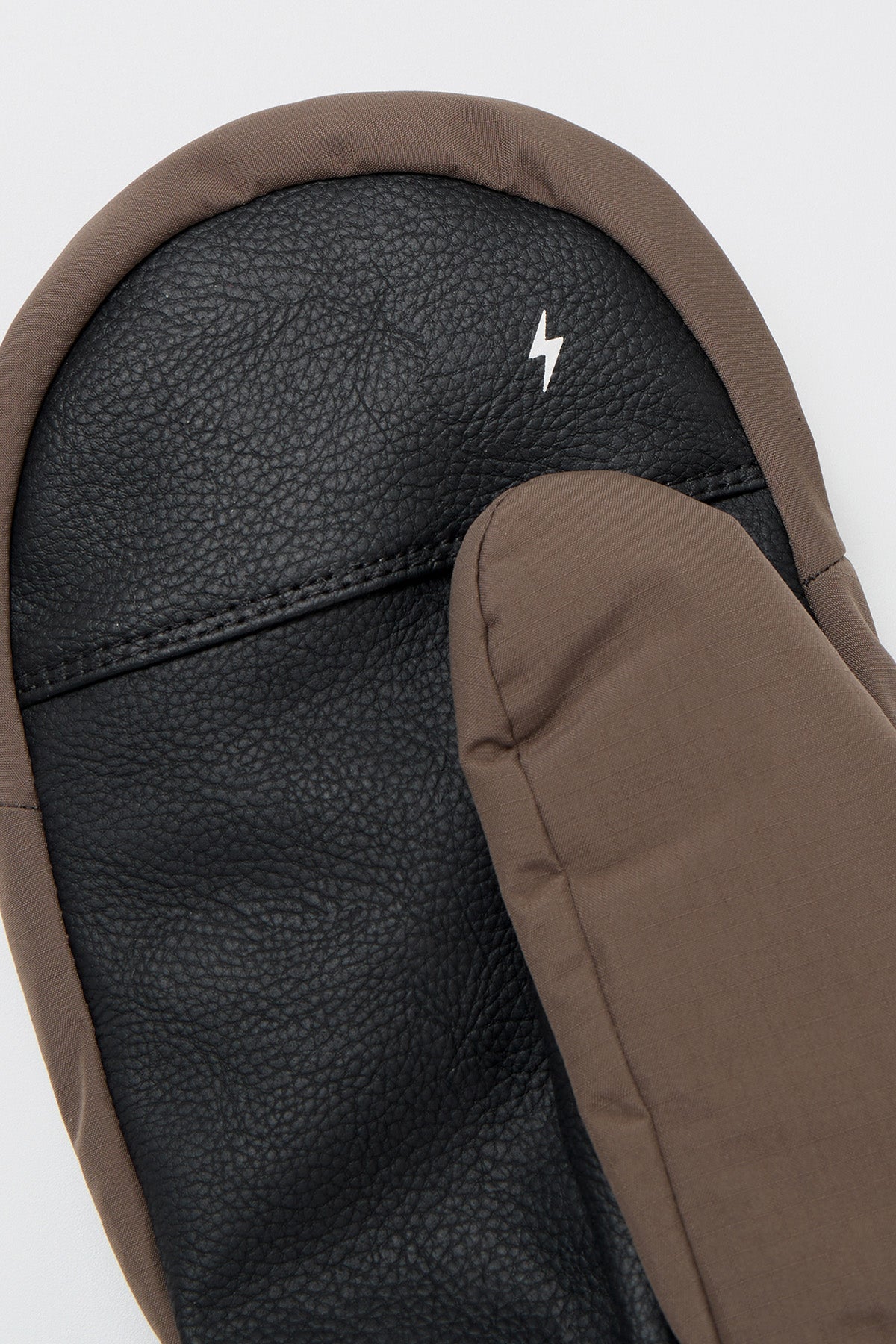 VERT BLOCK VENT MITTEN DARK BROWN