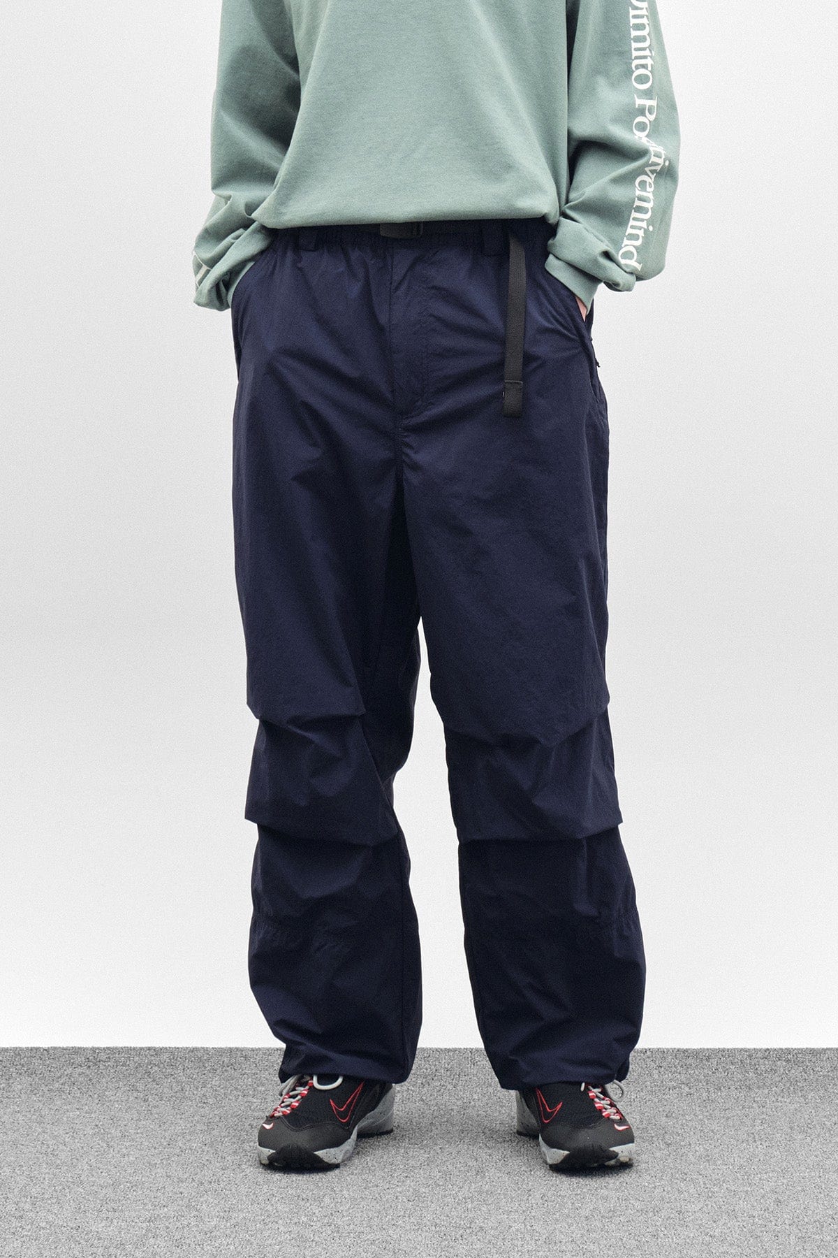 [INVITED] CAMP PANTS NAVY