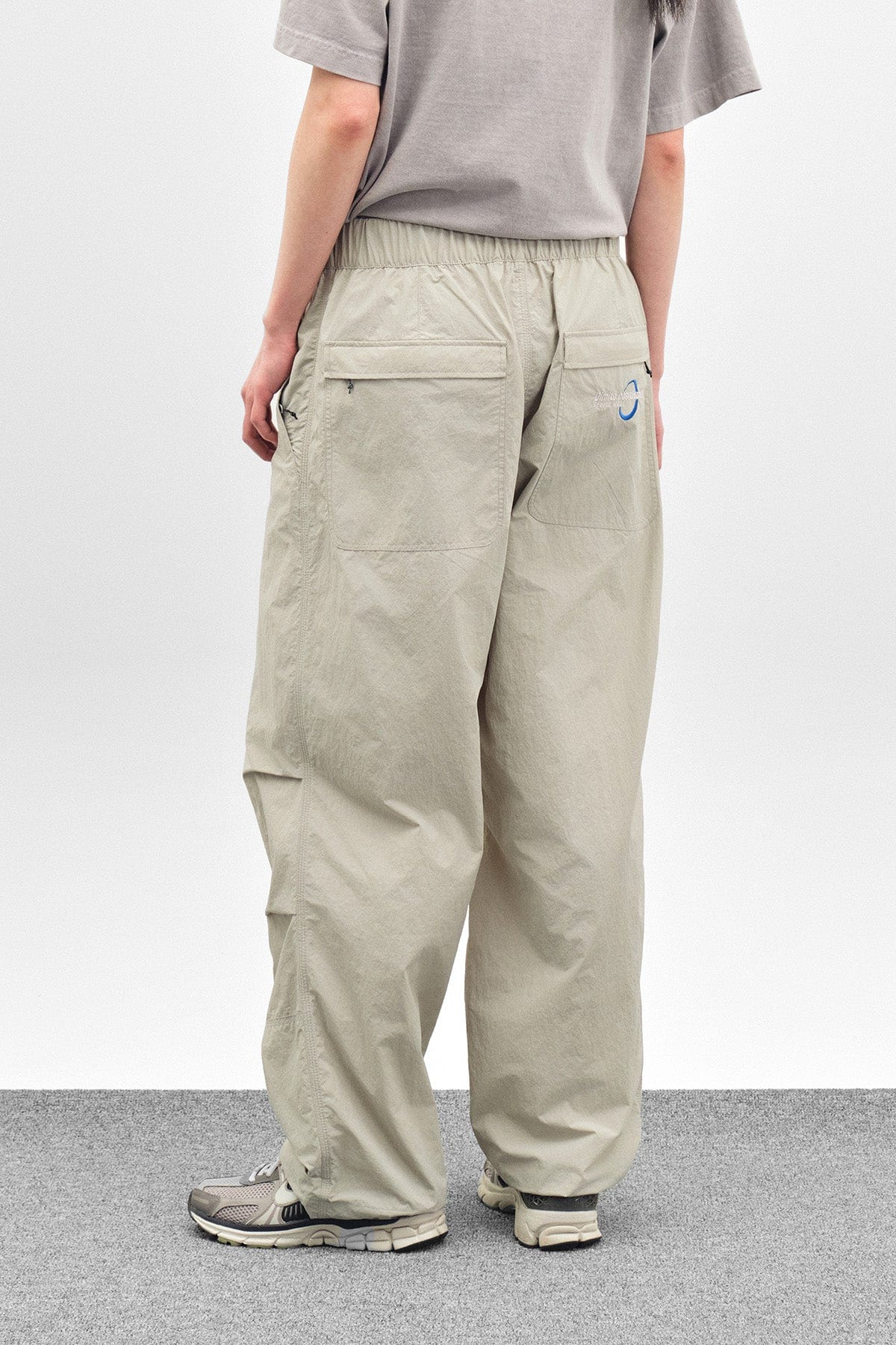 [INVITED] CAMP PANTS SLATE KHAKI
