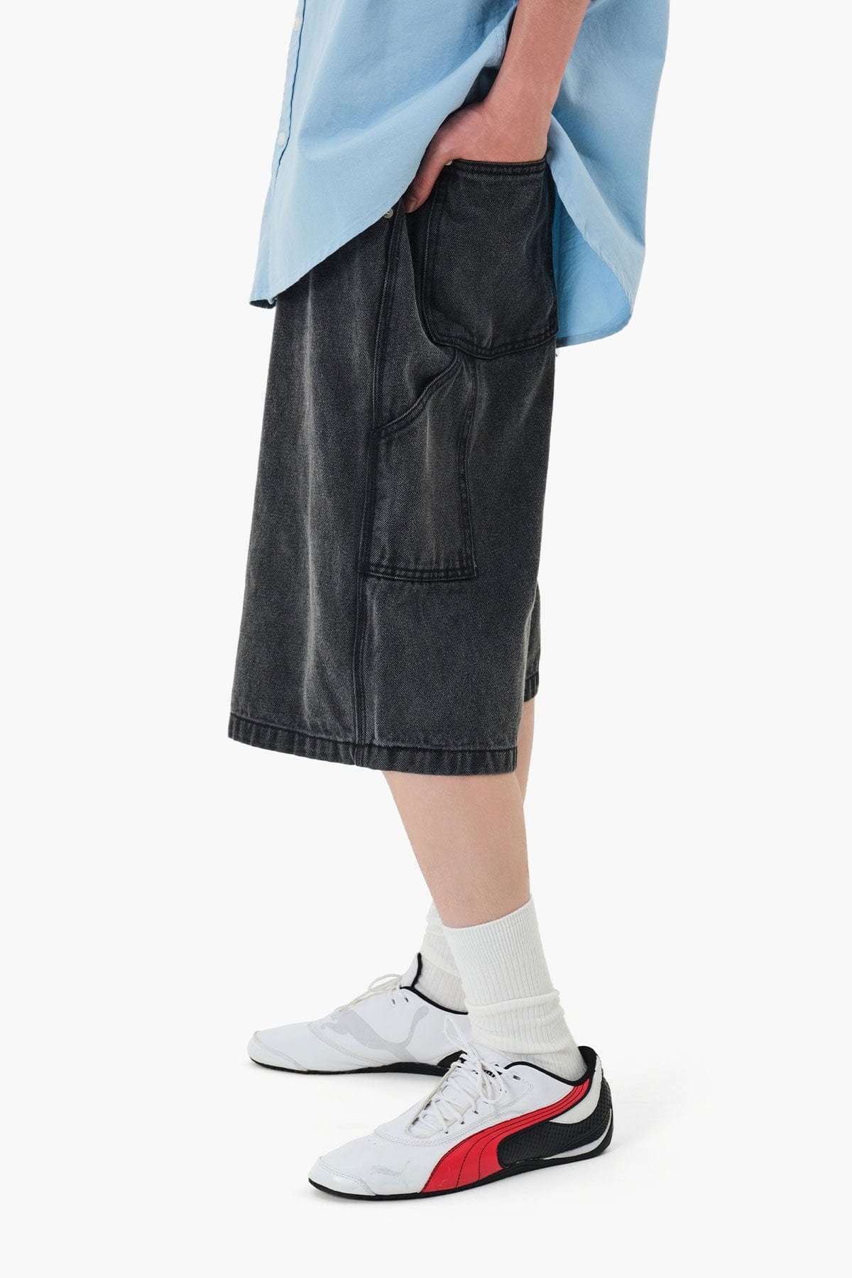 [INVITED] CARPENTER DENIM SHORTS (LONG & LOOSE FIT) GREY