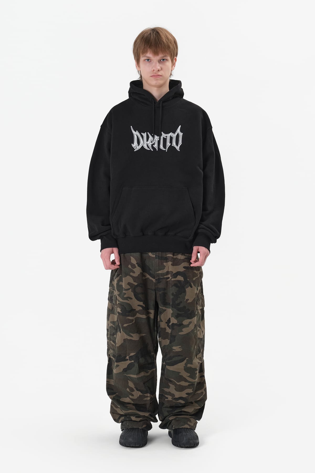 [INVITED] CHROMATICA HOODIE BLACK