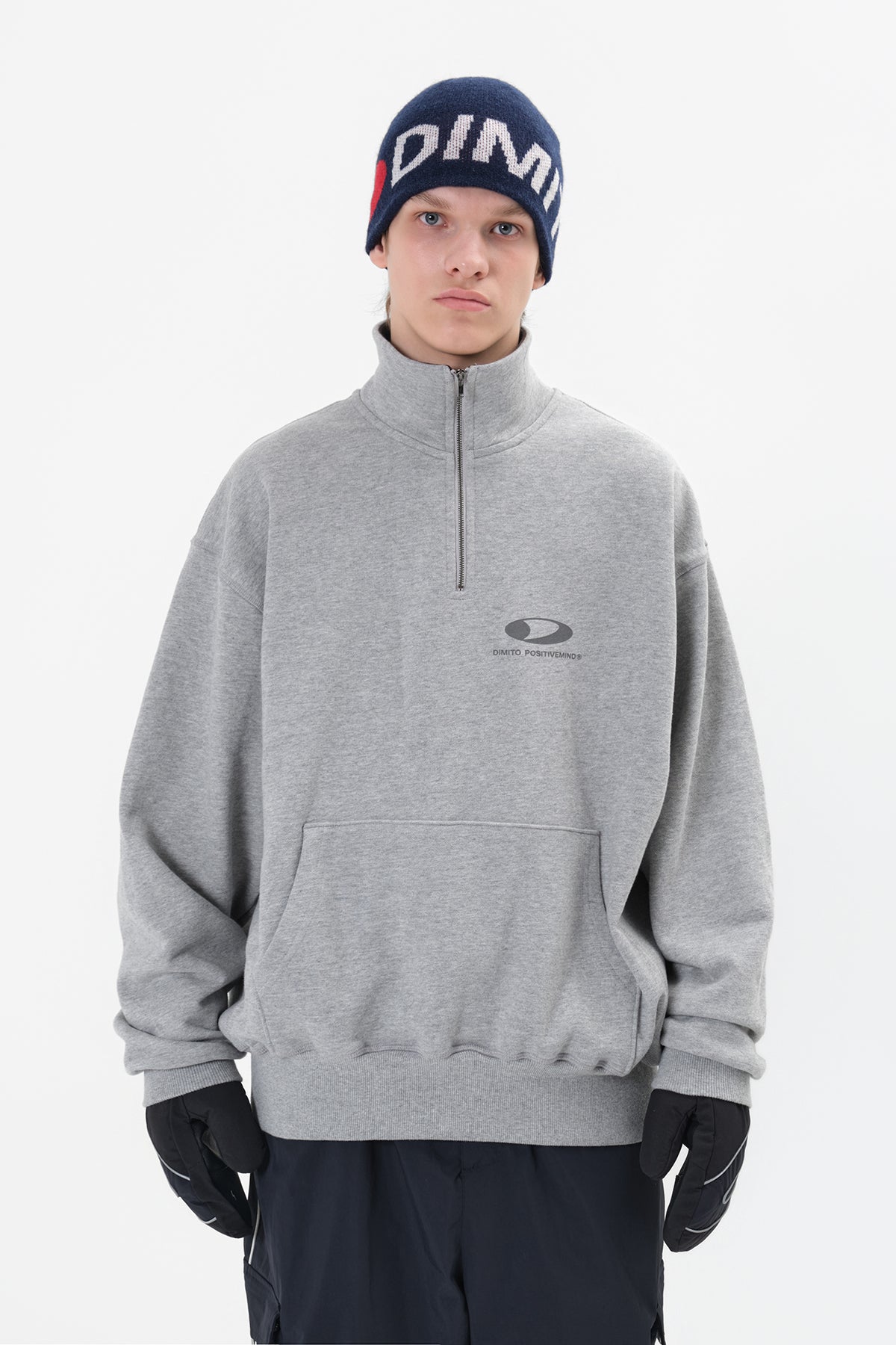 VERT CIRCLE LOGO HALF ZIP SWEATSHIRT ASH