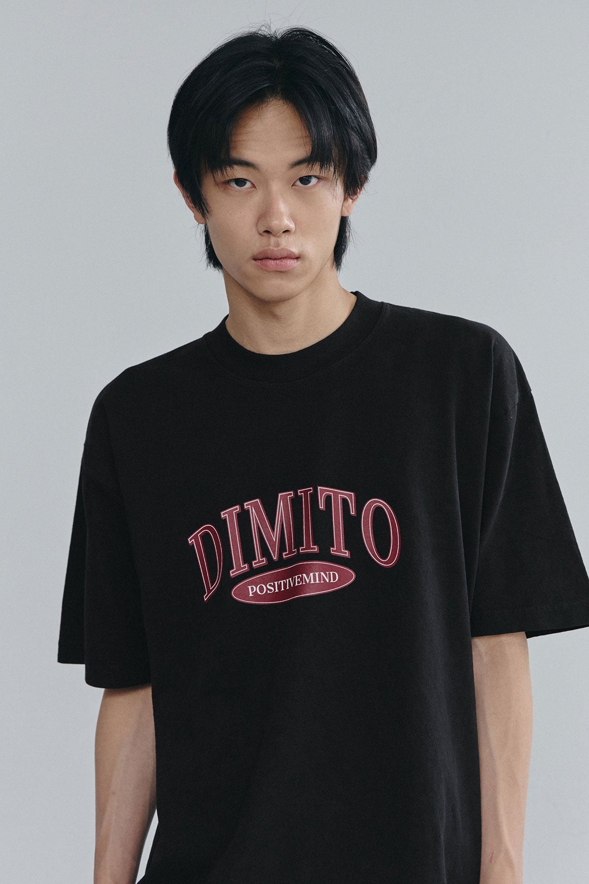 VERT COLLEGE SSV GD 6.5OZ TEE BLACK (Available on 26.05.07)