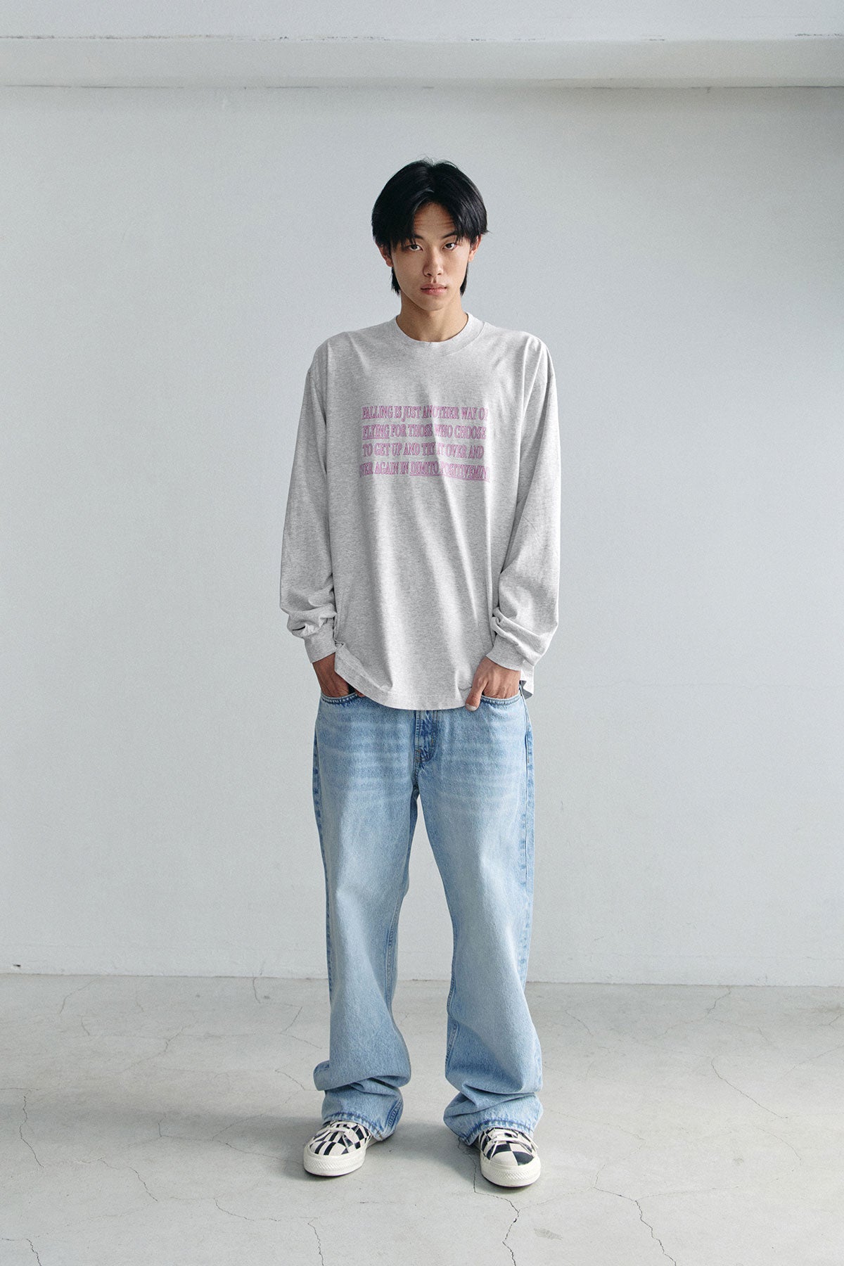 VERT DMT FLOW LSV GD 6.5OZ TEE ASH (Available on 26.05.07)