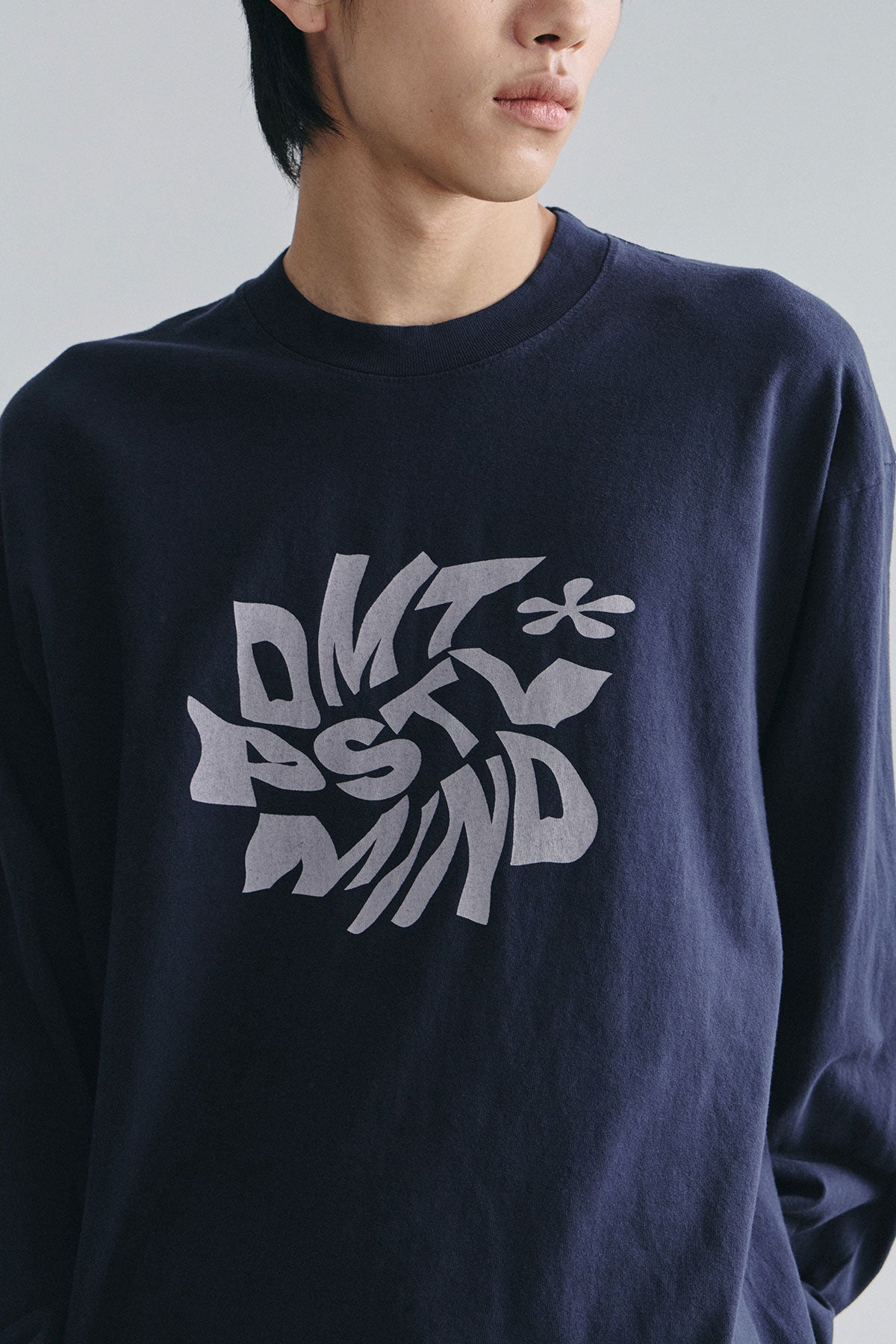 VERT DMT SPIRAL LSV GD 6.5OZ TEE NAVY (Available on 26.05.07)