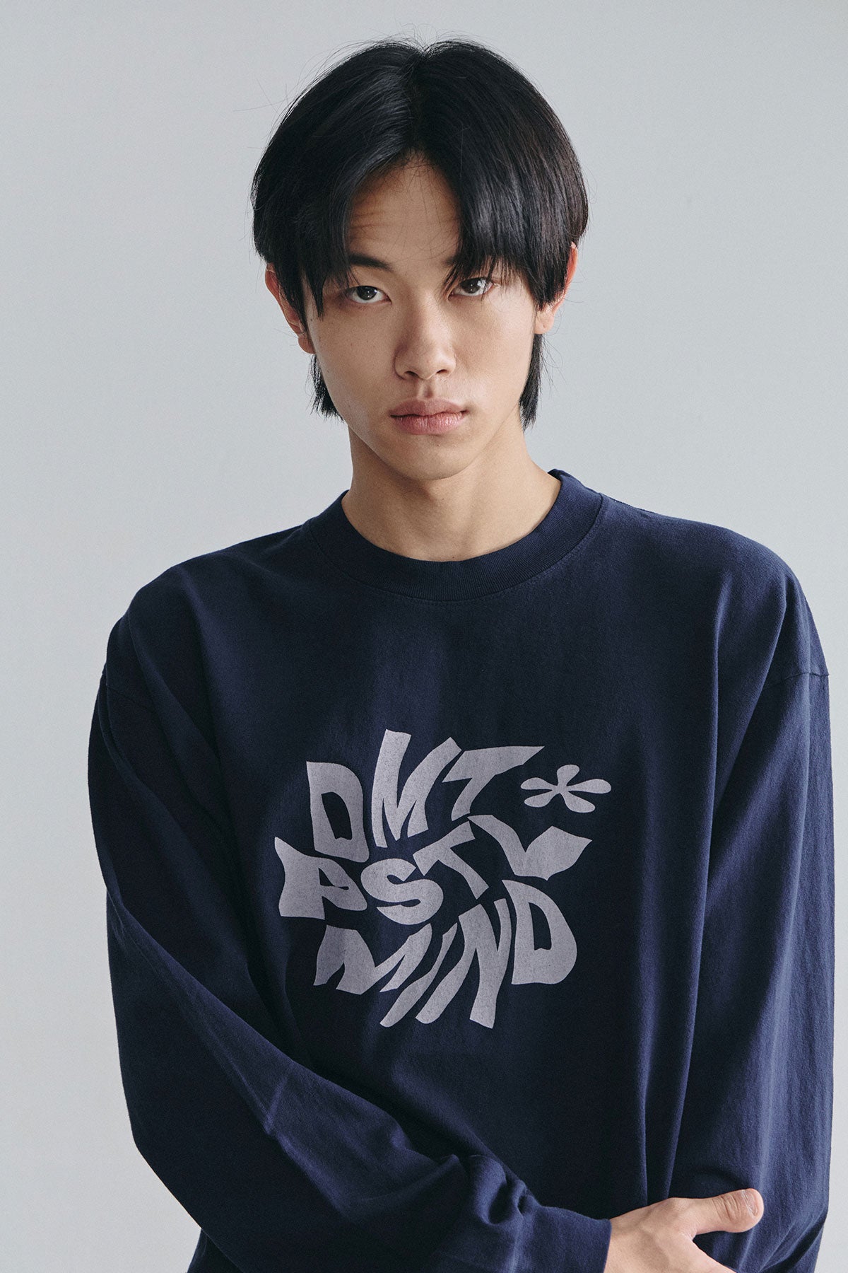 VERT DMT SPIRAL LSV GD 6.5OZ TEE NAVY (Available on 26.05.07)