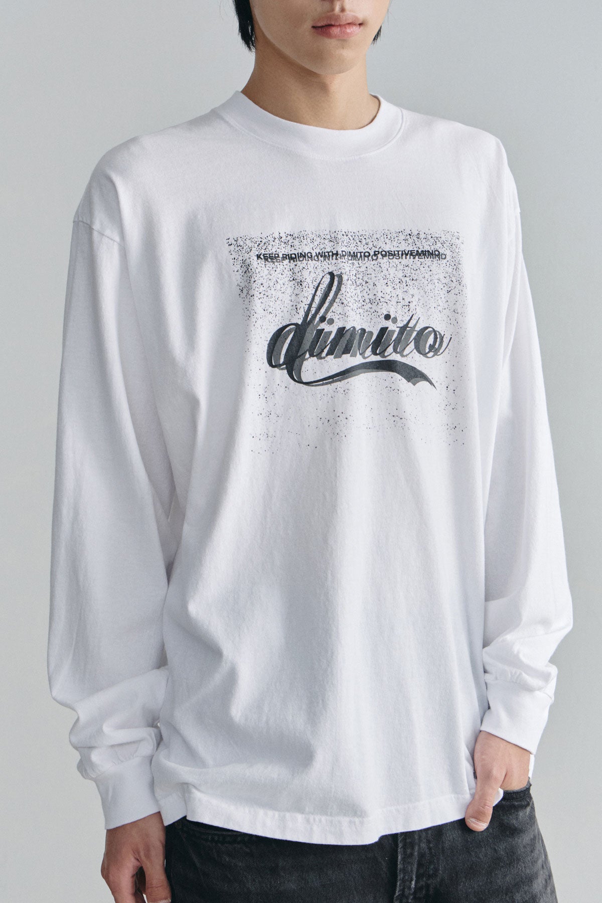 VERT DMT VINTAGE SCRIPT LSV GD 6.5OZ TEE WHITE (Available on 26.05.07)