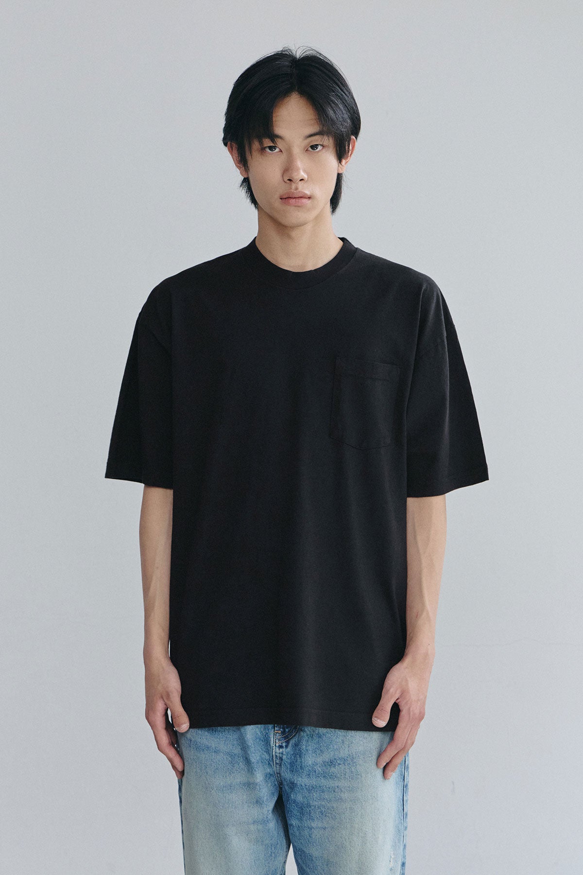 VERT DMTP POCKET SSV GD 6.5OZ TEE BLACK (Available on 26.05.07)