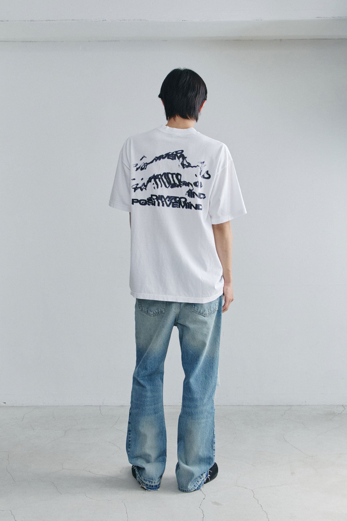 VERT DMTP POCKET SSV GD 6.5OZ TEE WHITE (Available on 26.05.07)