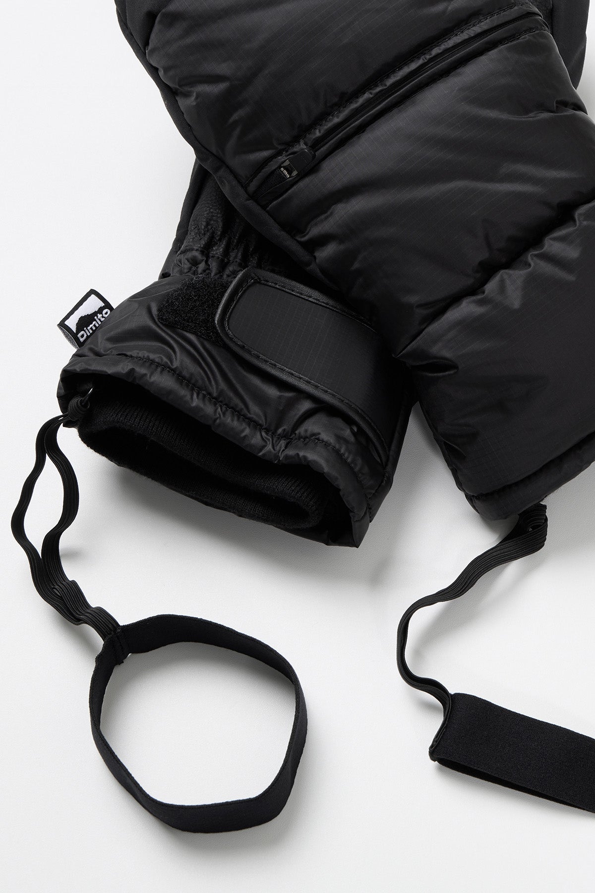 VERT EASY OPEN DOWN MITTEN BLACK