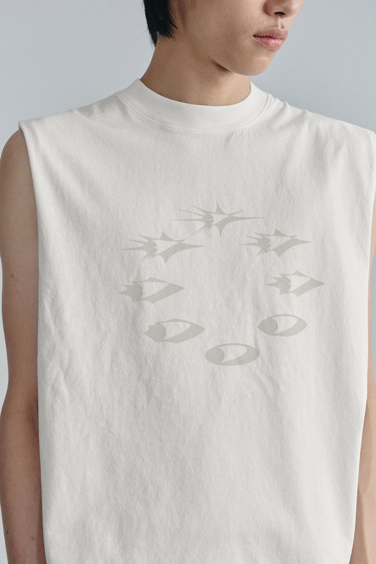 VERT EXPLODING D-AXIS GD 6.5OZ SLEEVELESS OFF WHITE (Available on 26.05.07)