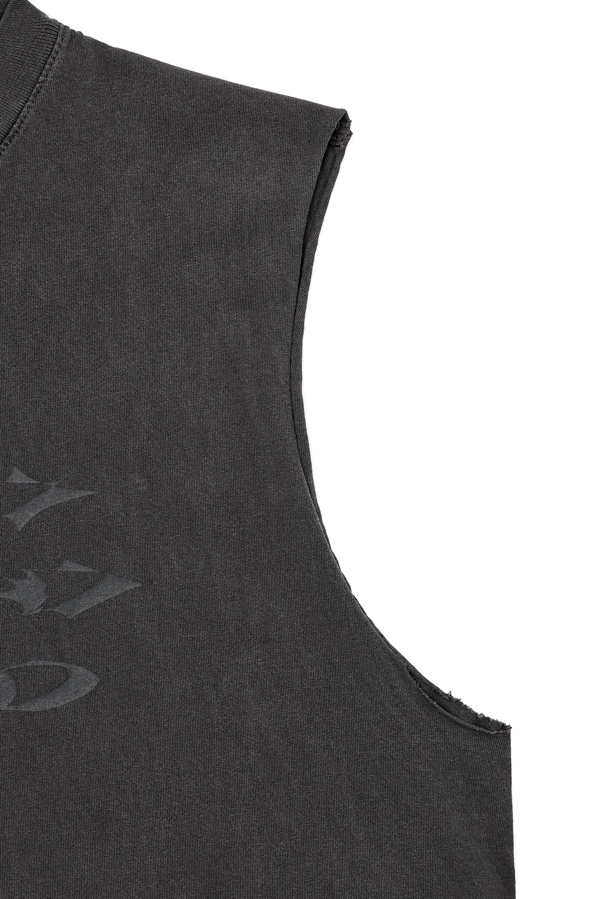 VERT EXPLODING D-AXIS GD 6.5OZ SLEEVELESS OFF WHITE (Available on 26.05.07)