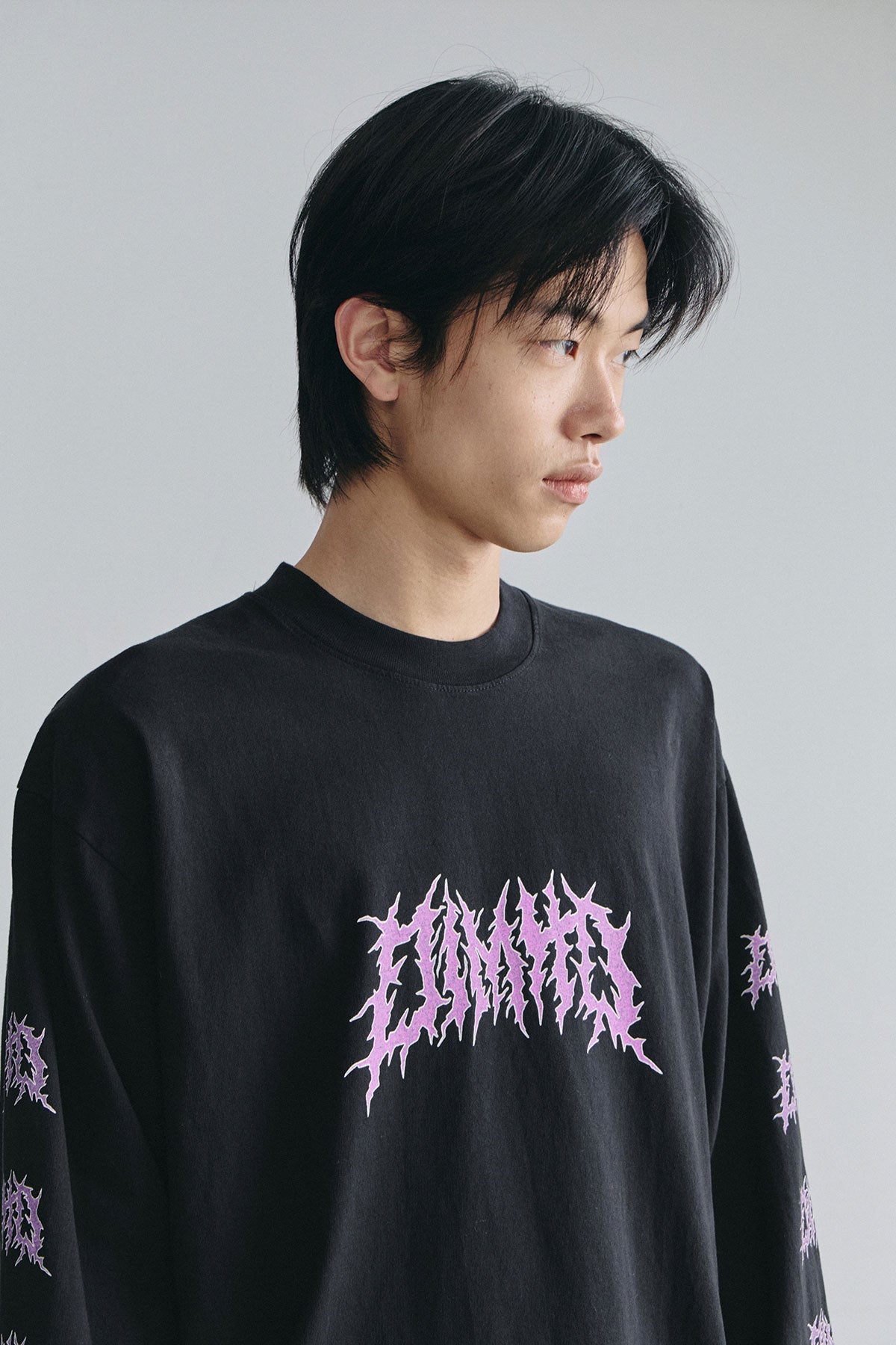 VERT FIRE VOLT LSV GD 6.5OZ TEE BLACK (Available on 26.05.07)