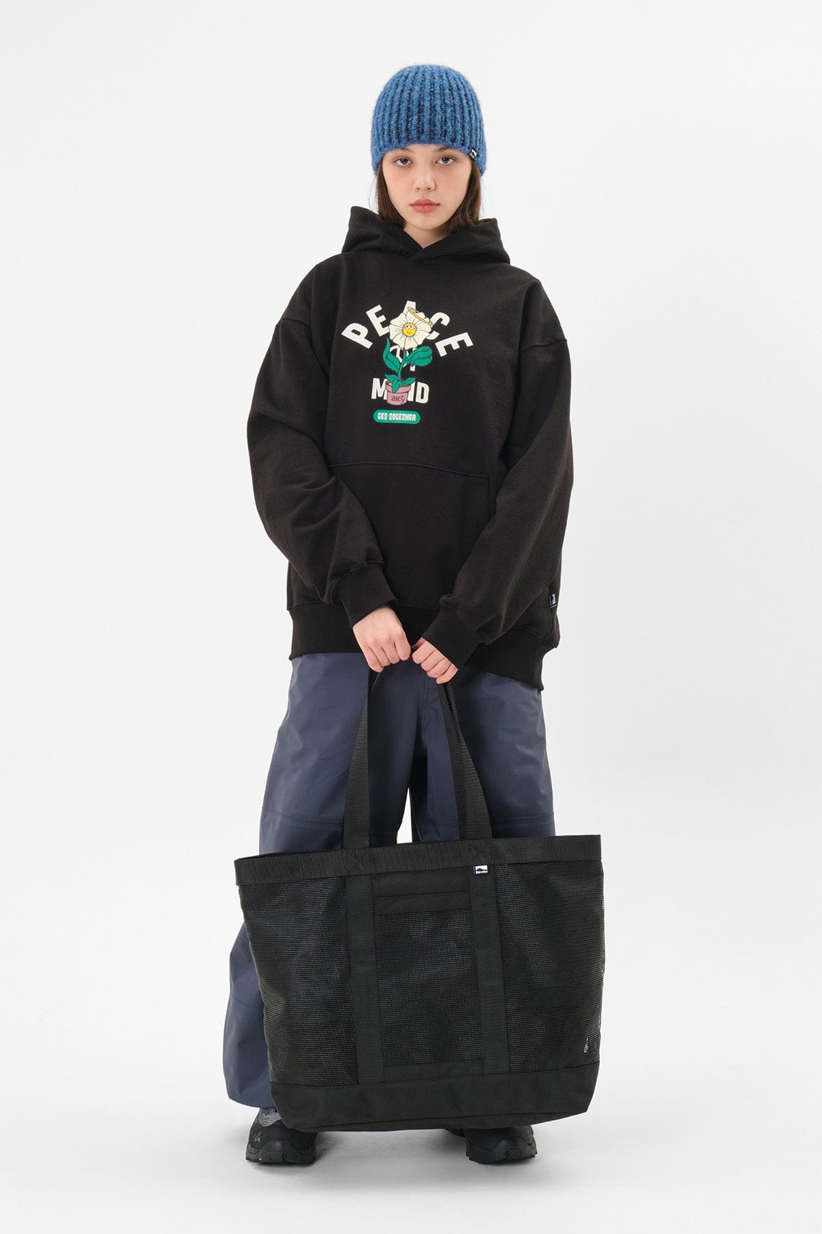 [INVITED] FLOWER HOODIE BLACK