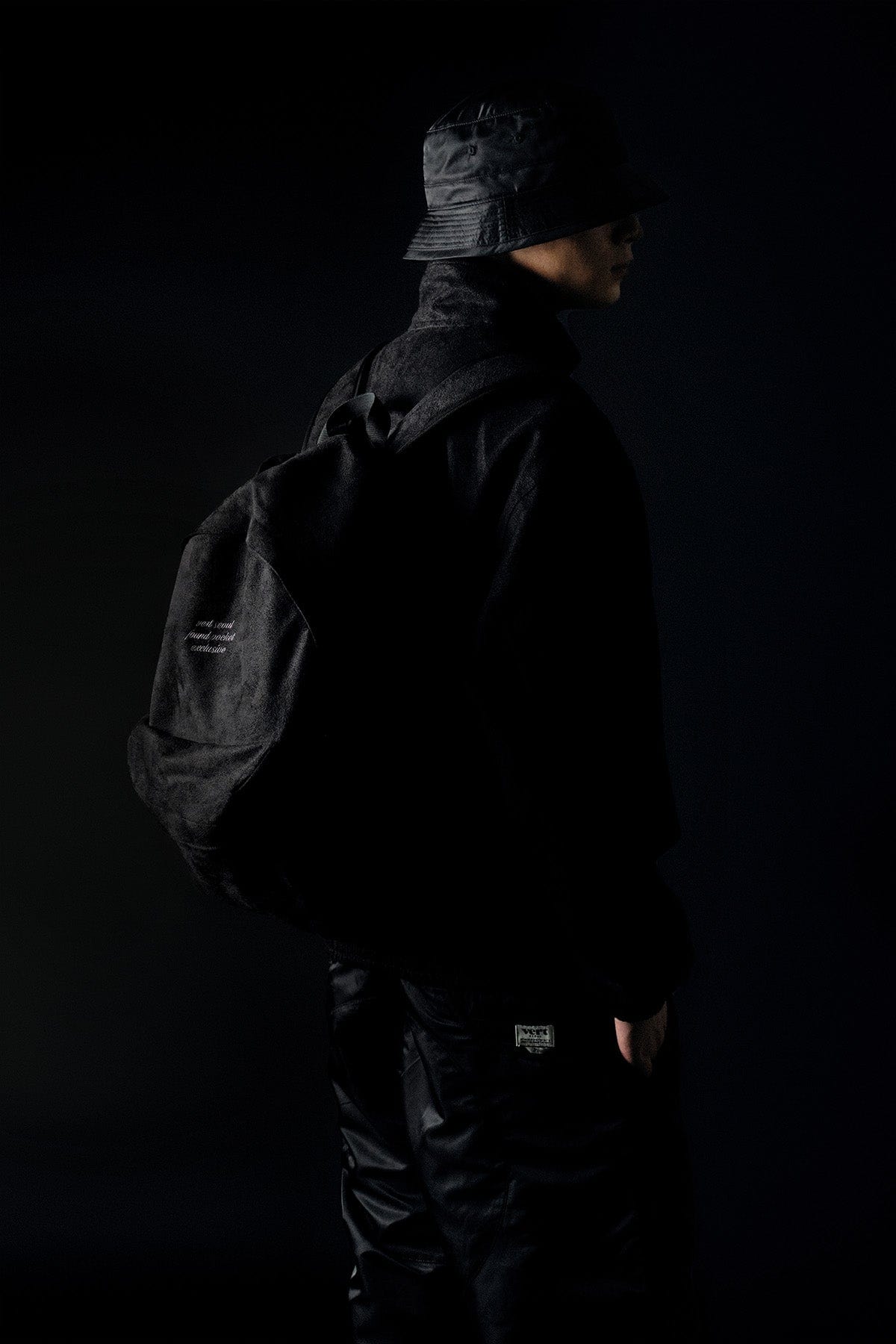 [INVITED] FOUND STONE JACKET BLACK