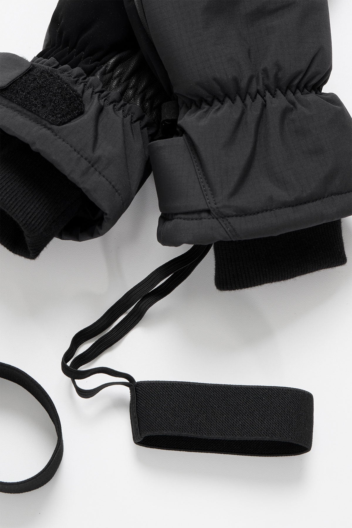 VERT GORE-TEX IF MITTEN BLACK