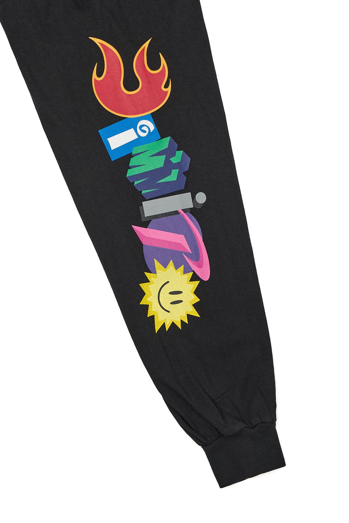 VERT GRAPHIC COMBO LSV GD 6.5OZ TEE BLACK (Available on 26.05.07)
