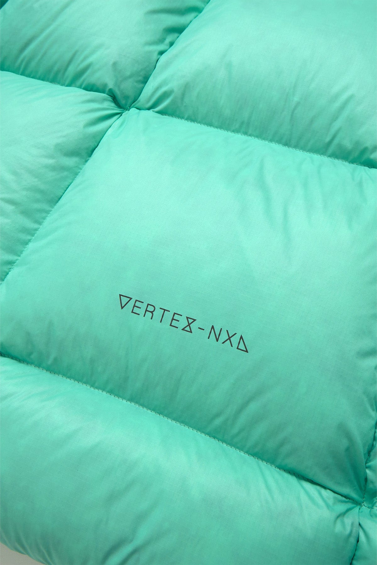 [INVITED] GTX EASY PLUS NH GOOSE DOWN JACKET LIGHT MINT