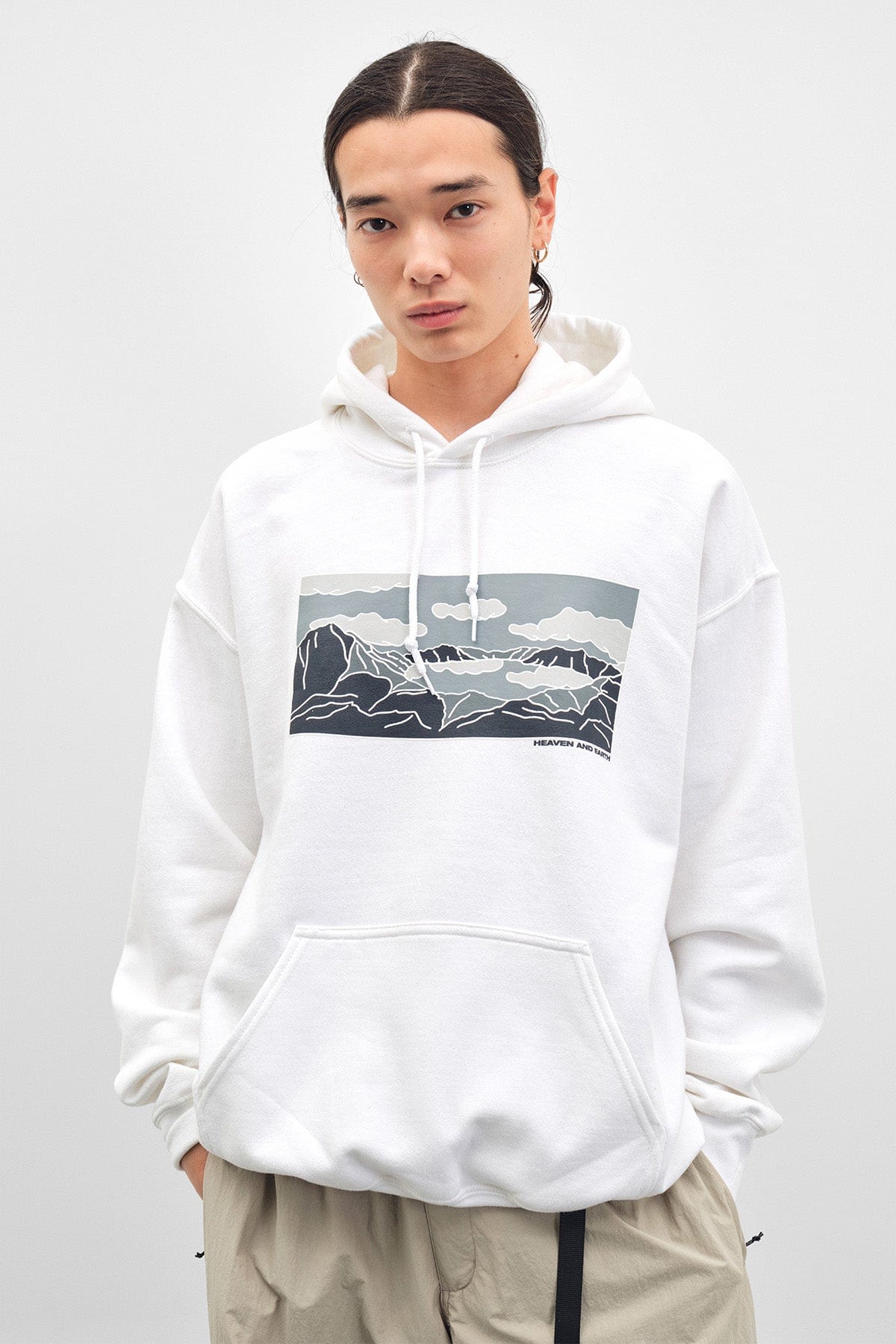 [INVITED] HAE GD HOODIE WHITE