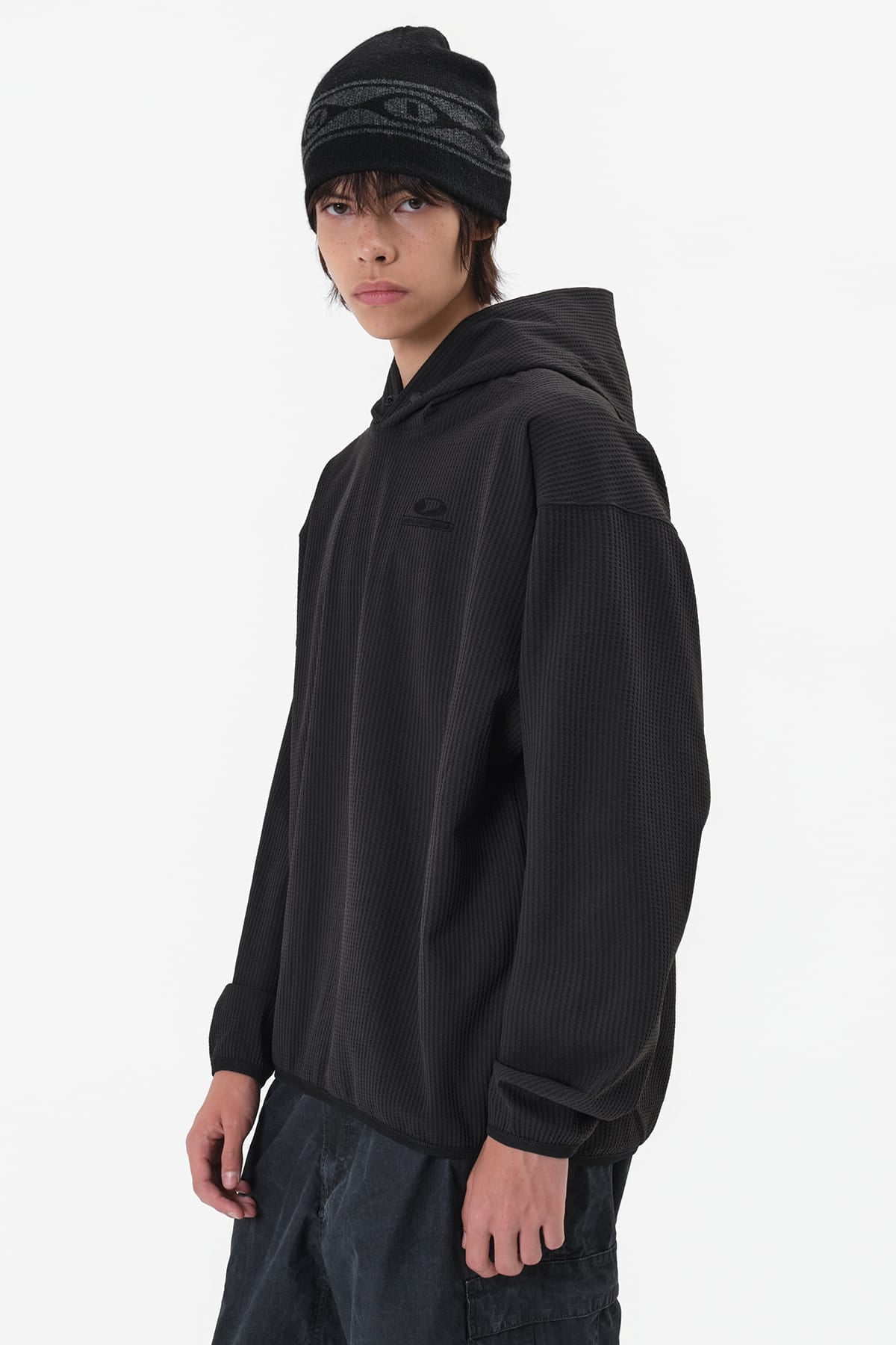 VERT LIGHT WEIGHT WAFFLE HOODIE BLACK