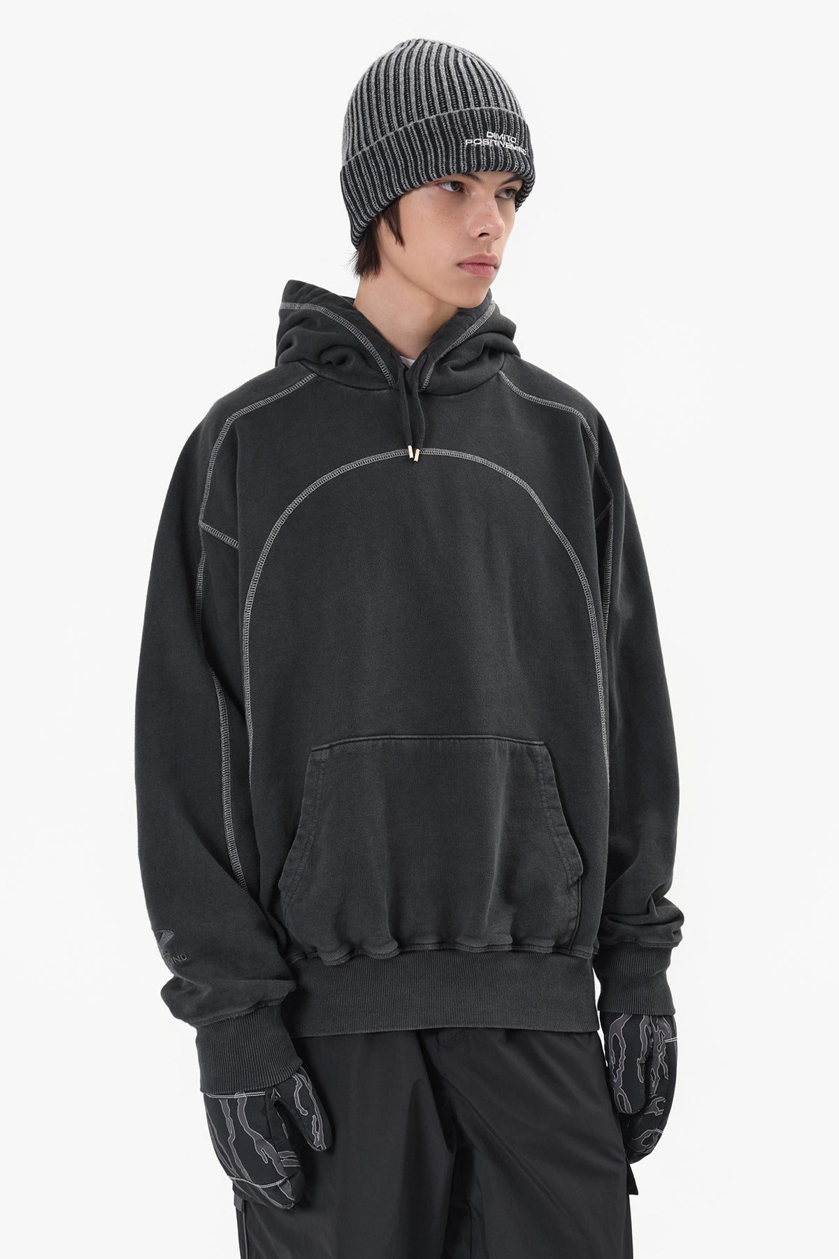 VERT LINE STITCHED GD HOODIE CHARCOAL