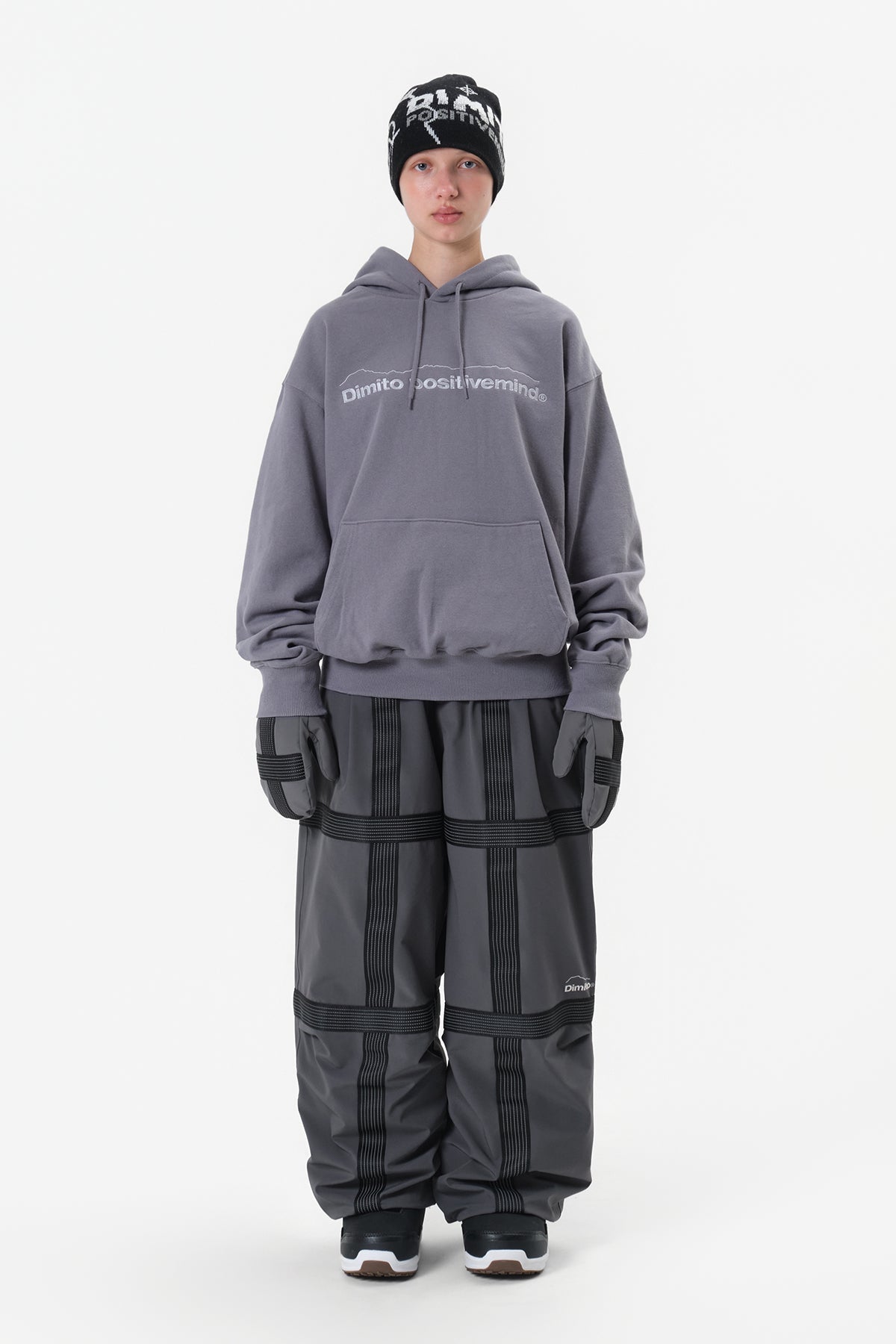 [INVITED] MT OG LOGO HOODIE COOL GREY