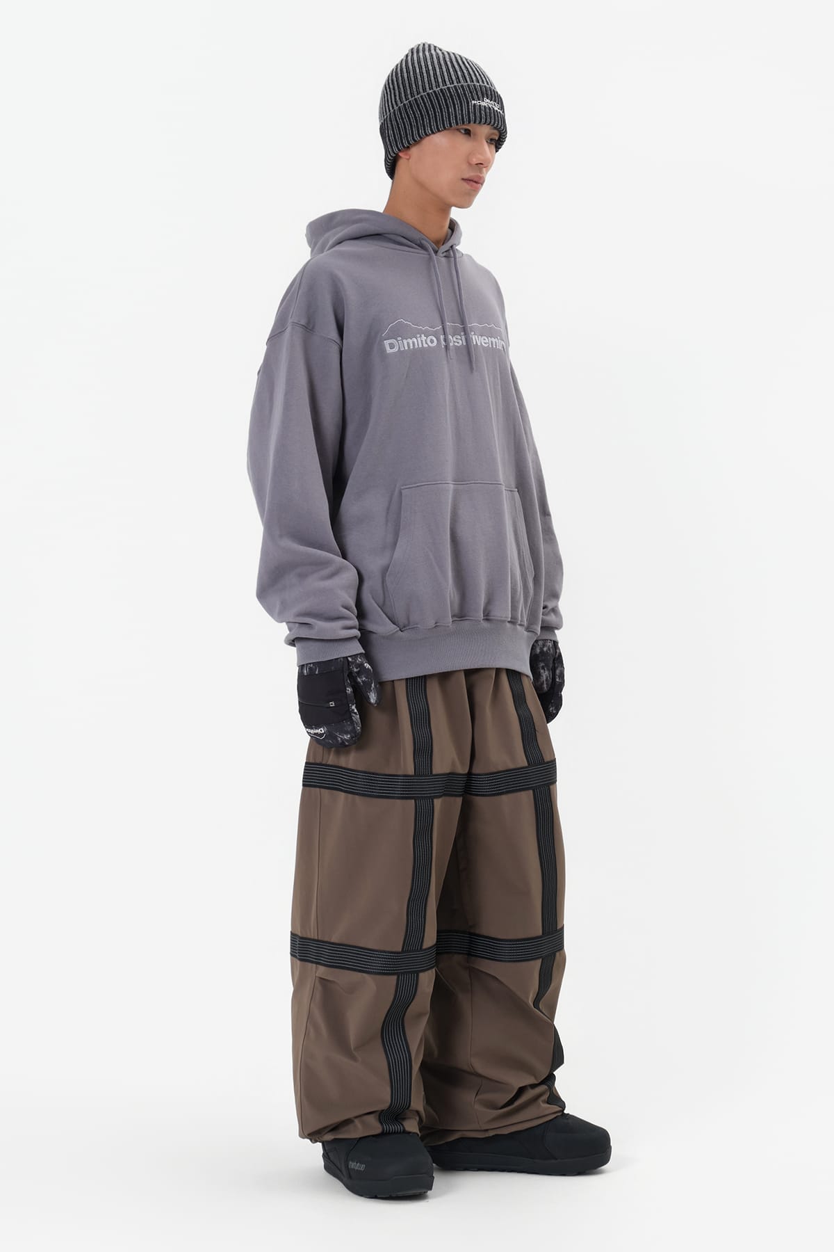 [INVITED] MT OG LOGO HOODIE COOL GREY