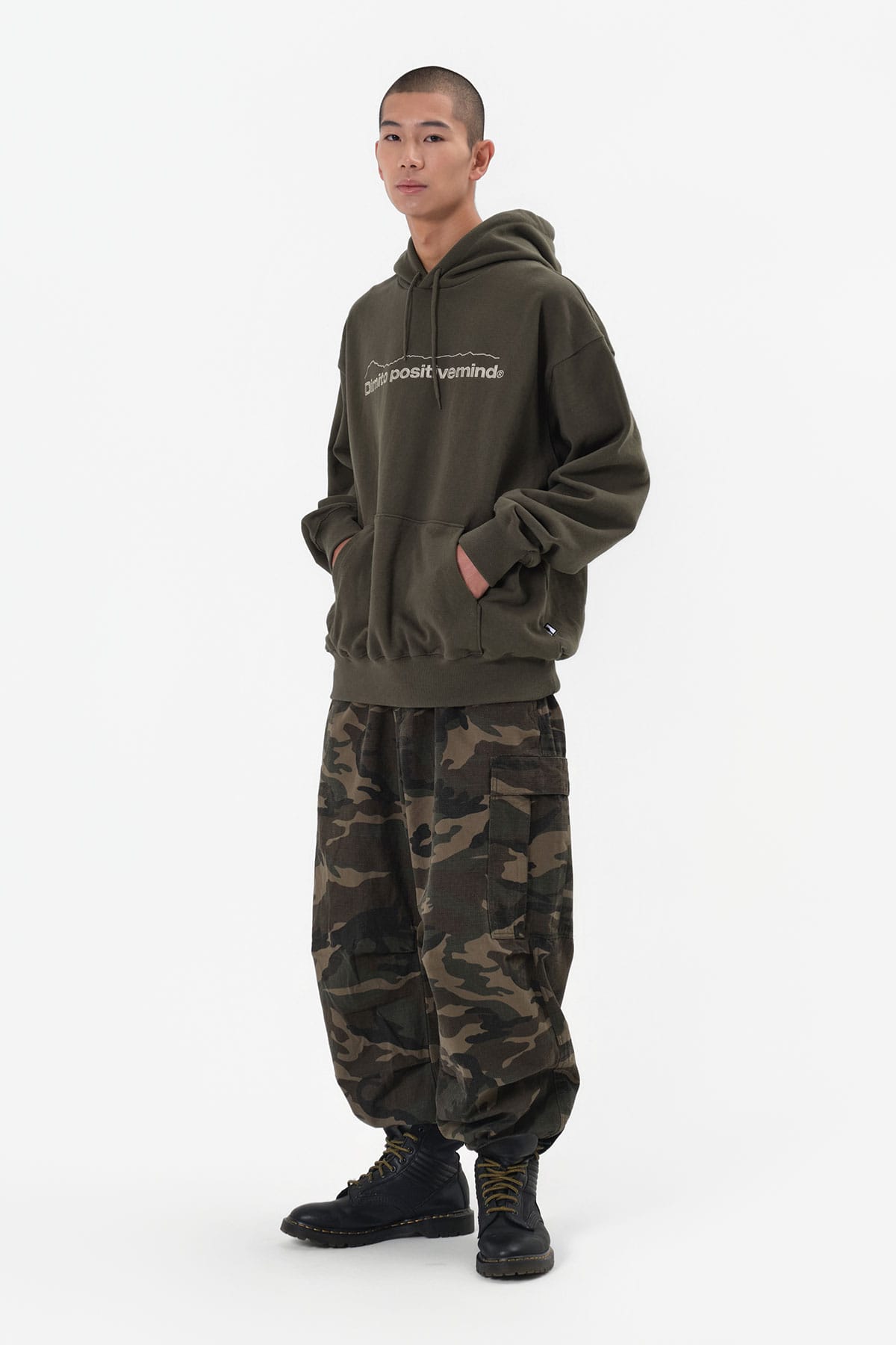 [INVITED] MT OG LOGO HOODIE OLIVE KHAKI