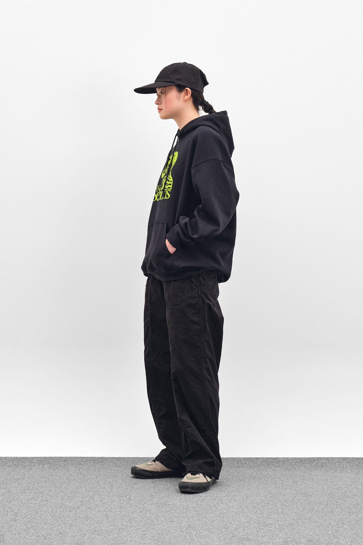 [INVITED] NS BABY HOODIE BLACK