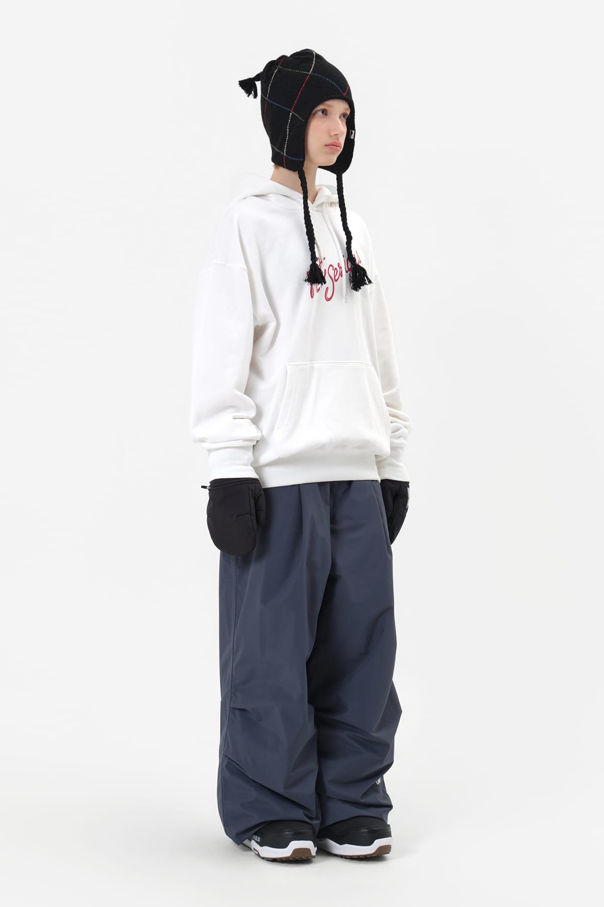 [INVITED] NS LIP HOODIE WHITE