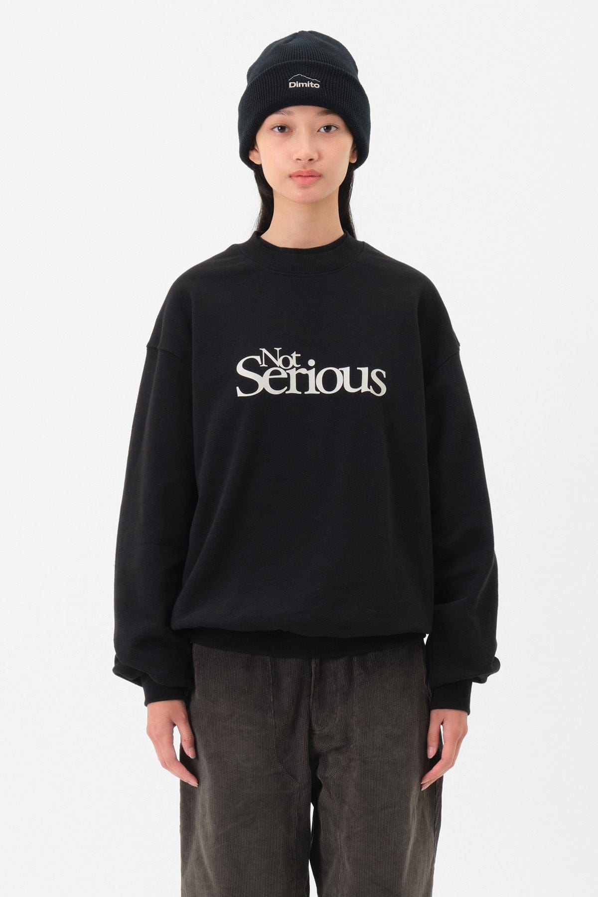[INVITED] NS SWEATSHIRT BLACK
