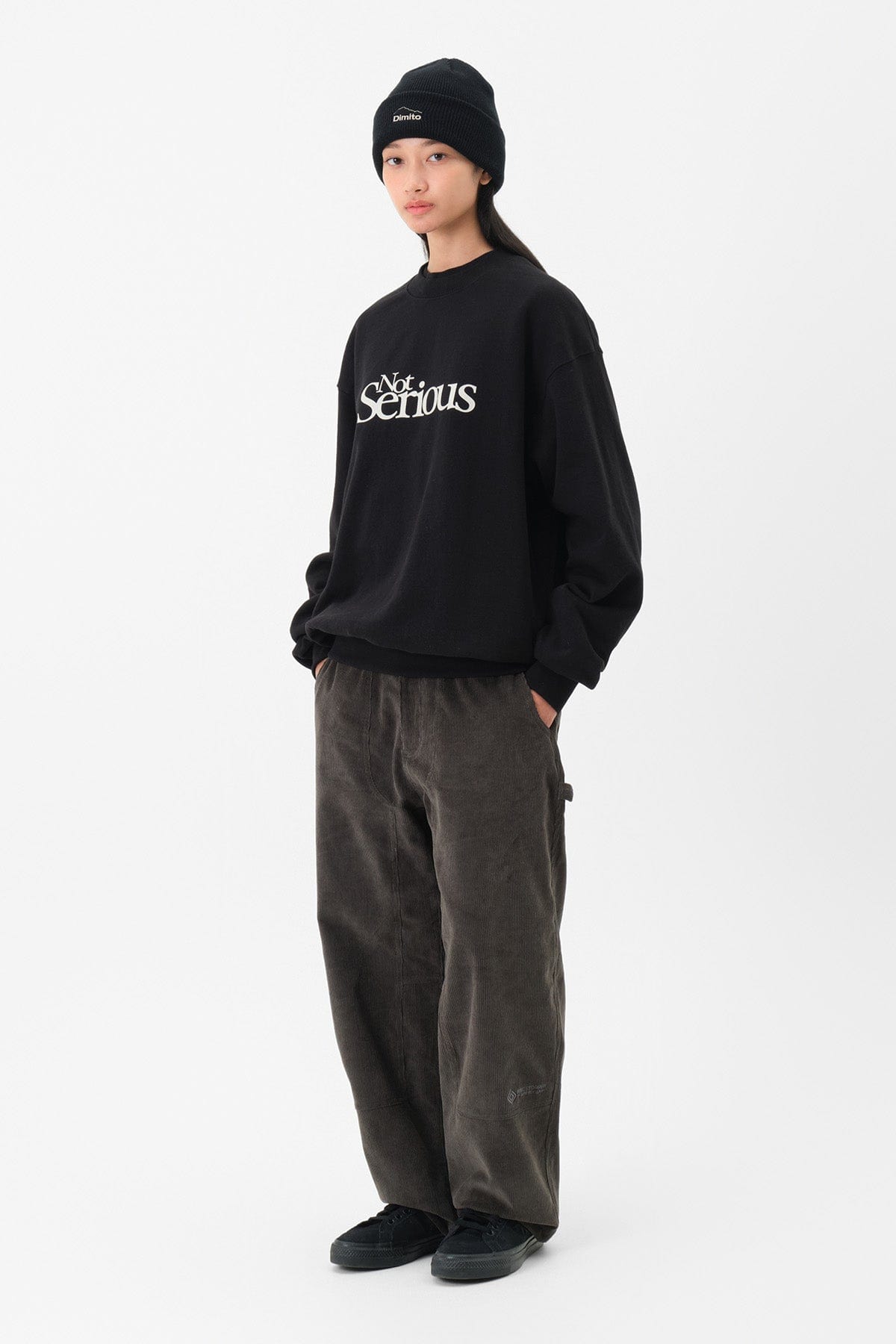 [INVITED] NS SWEATSHIRT BLACK
